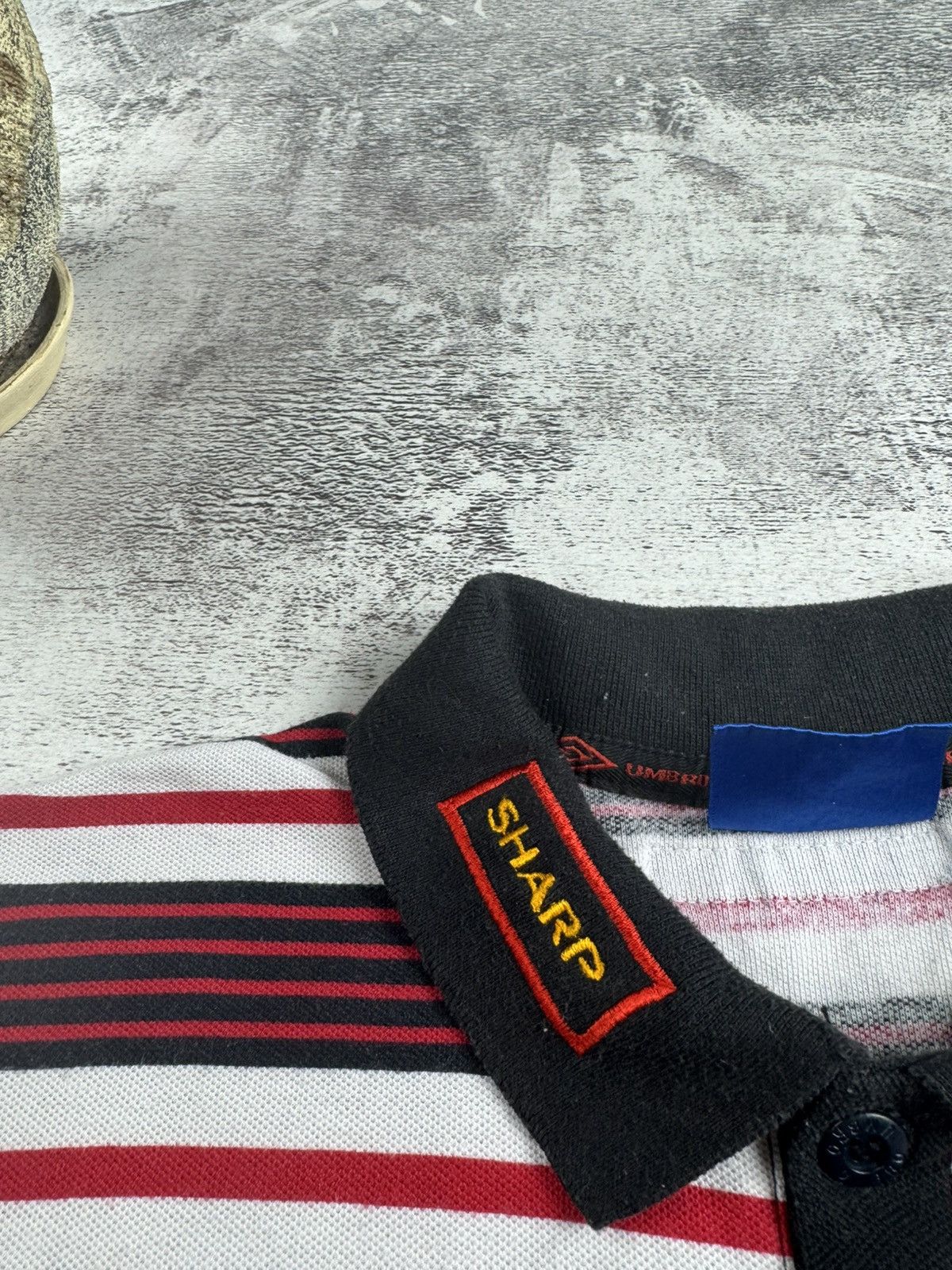 Umbro Manchester United 1997 1998 Men’s XXL Striped Soccer Football Polo TShirt Jersey Size US XXL / EU 58 / 5 - 10 Thumbnail