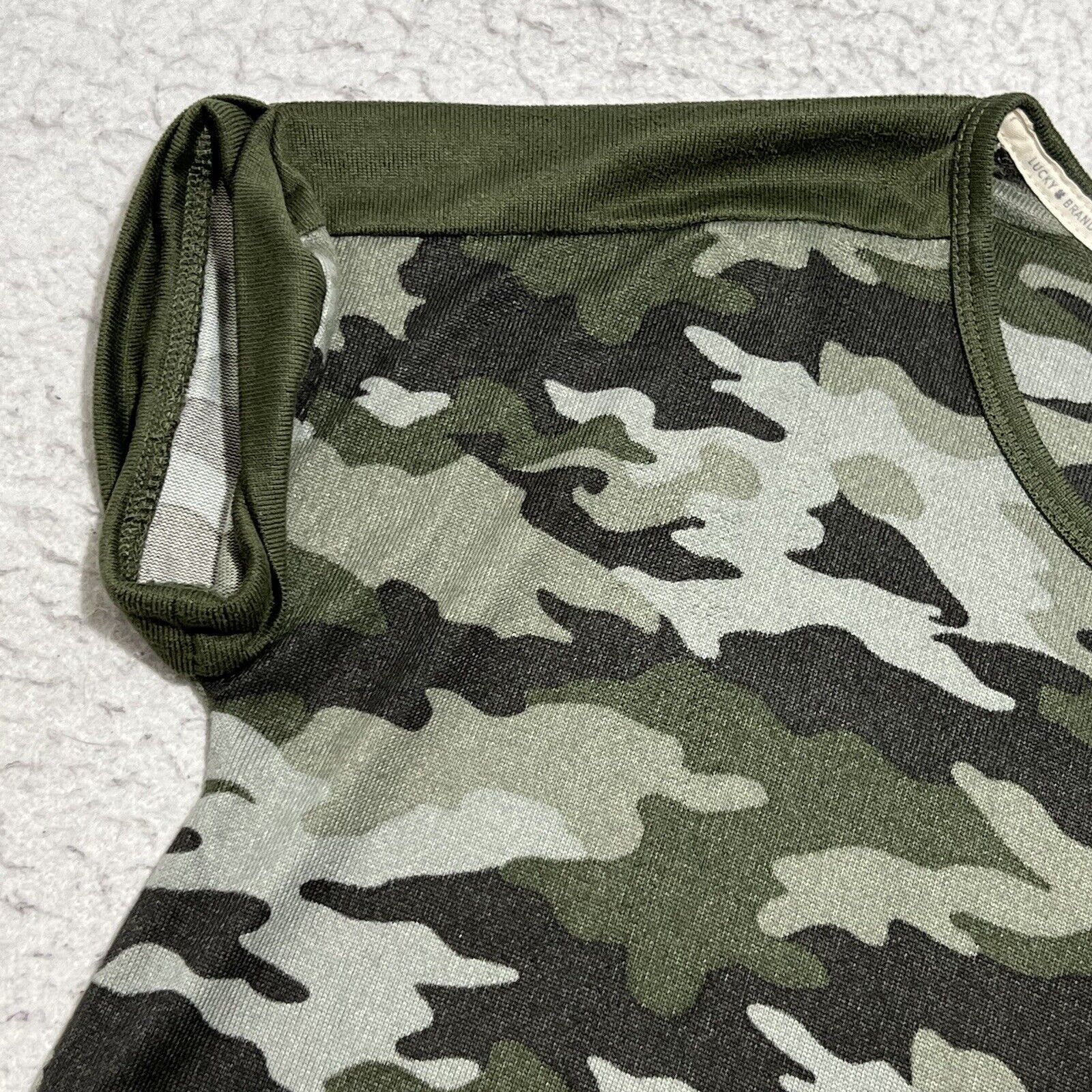 Lucky Brand Lucky Brand Super Soft Camo Green T Shirt Top Size L / US 10 / IT 46 - 5 Thumbnail