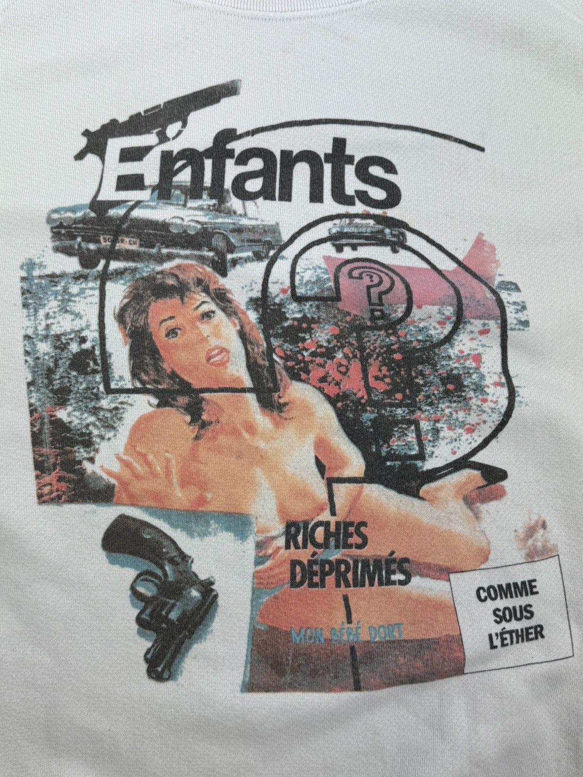 THRILLING RAGLAN SWEATSHIR