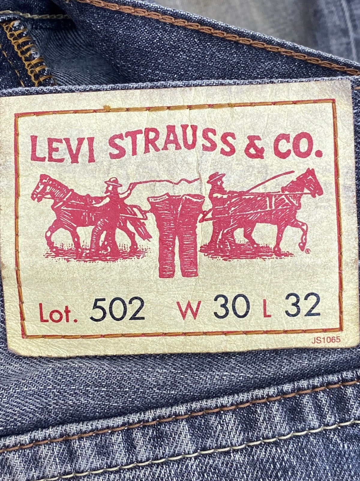 Levi's Levi’s_ Whiskered Mud Wash Straight Leg Style Jeans Size US 32 / EU 48 - 11 Thumbnail