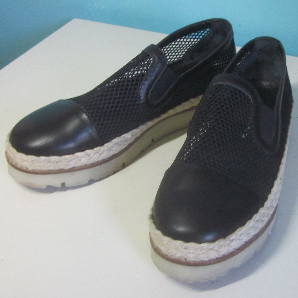 Akris Makris Womens Slip Ons Size 8 / 38.5 Size US 8 / IT 38 - 1 Thumbnail