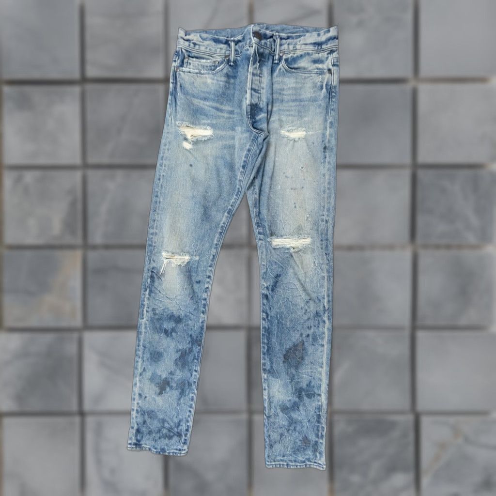 Diesel Diesel Jeans Mens 31 Blue Denim Pants Slim Distressed Tapered Leg 5-Pocket Denim Rise Mid Inseam 32 Regular Size 31 Mens Jeans Size US 31 - 1 Thumbnail