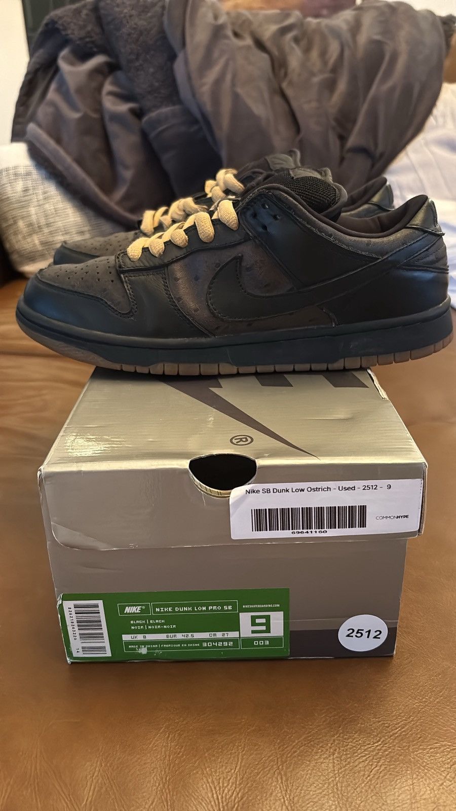 Nike SB Nike SB dunk ostrich Size US 9 / EU 42 - 1 Thumbnail