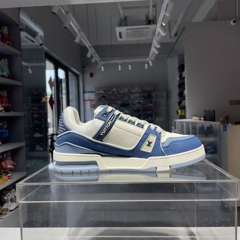 Louis Vuitton Louis Vuitton Blue and White Trainer Sneakers -2508 Size US 9.5 / IT 39.5 - 6 Thumbnail