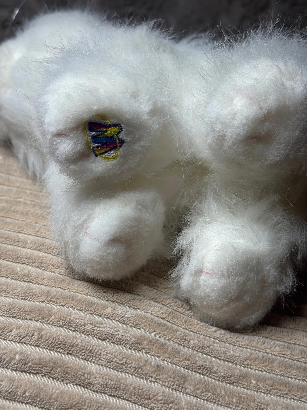 Gant Ganz White Plush Stuffed Cat with Blue Eyes Size ONE SIZE - 3 Thumbnail