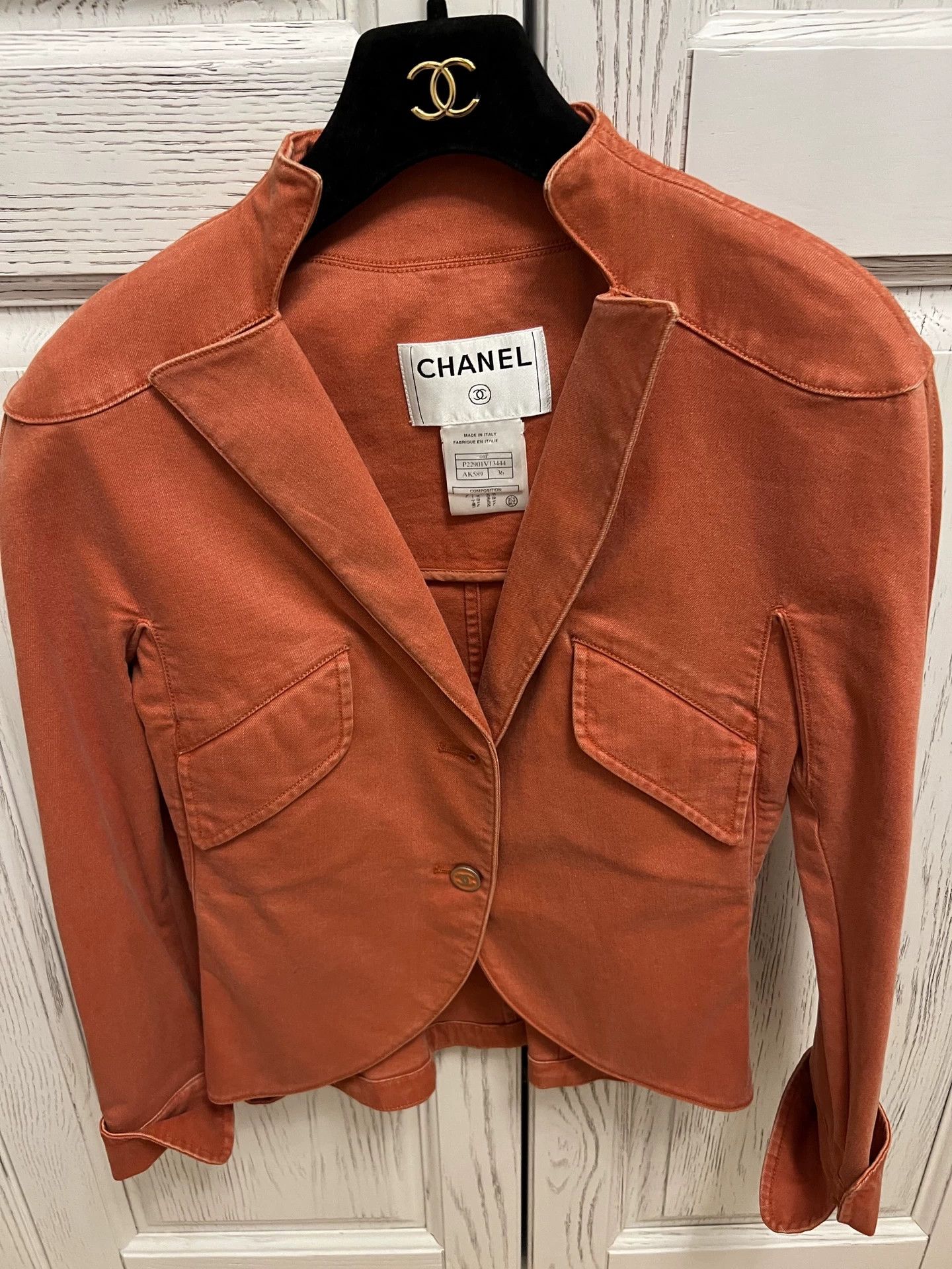 Chanel Chanel Vintage Denim Jacket Size 36 Size XS / US 0-2 / IT 36-38 - 1 Thumbnail