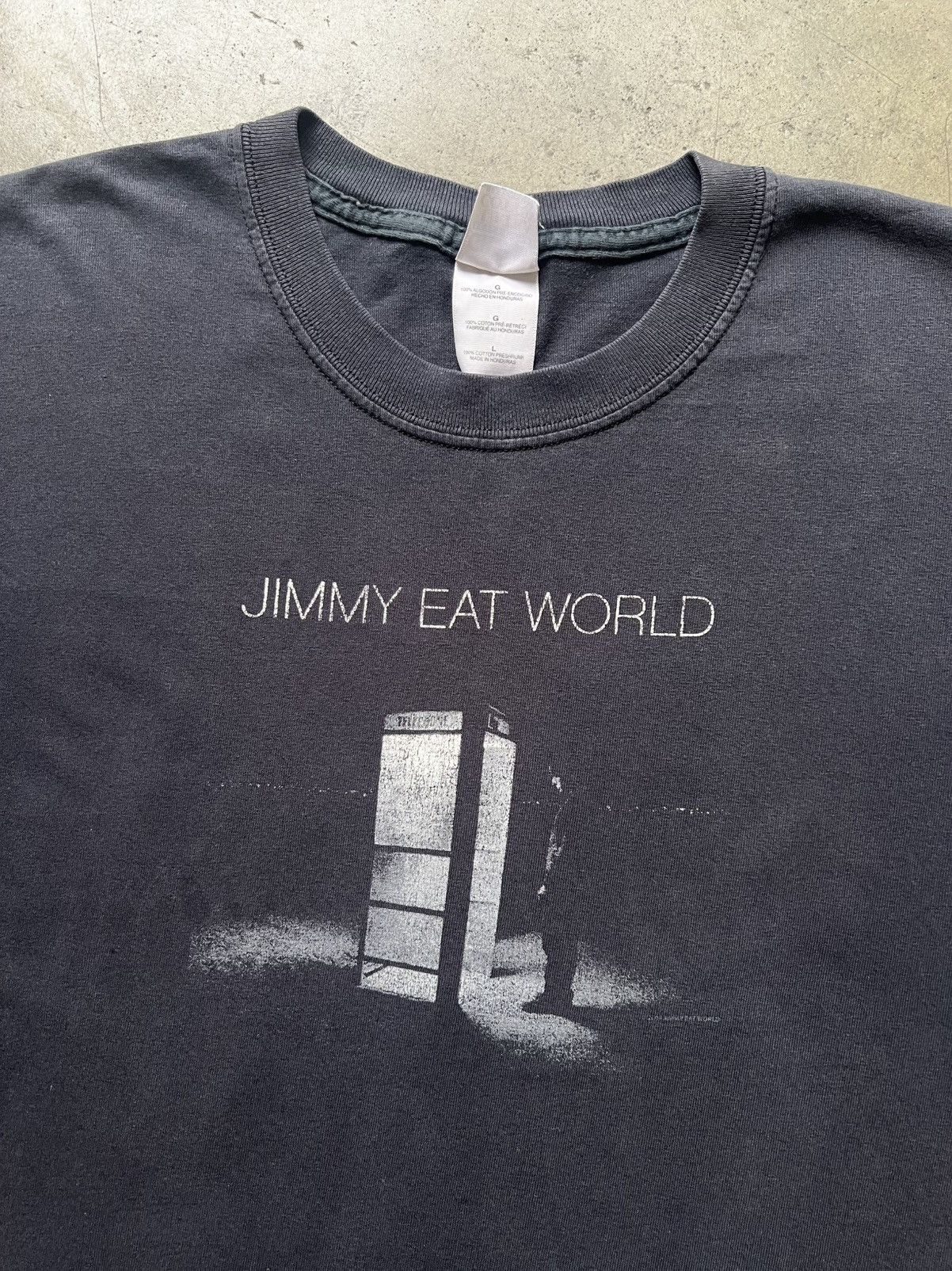 Vintage VTG 2005 Jimmy Eat World Futures Tour Band Tee Shirt Nirvana Size US L / EU 52-54 / 3 - 1 Thumbnail