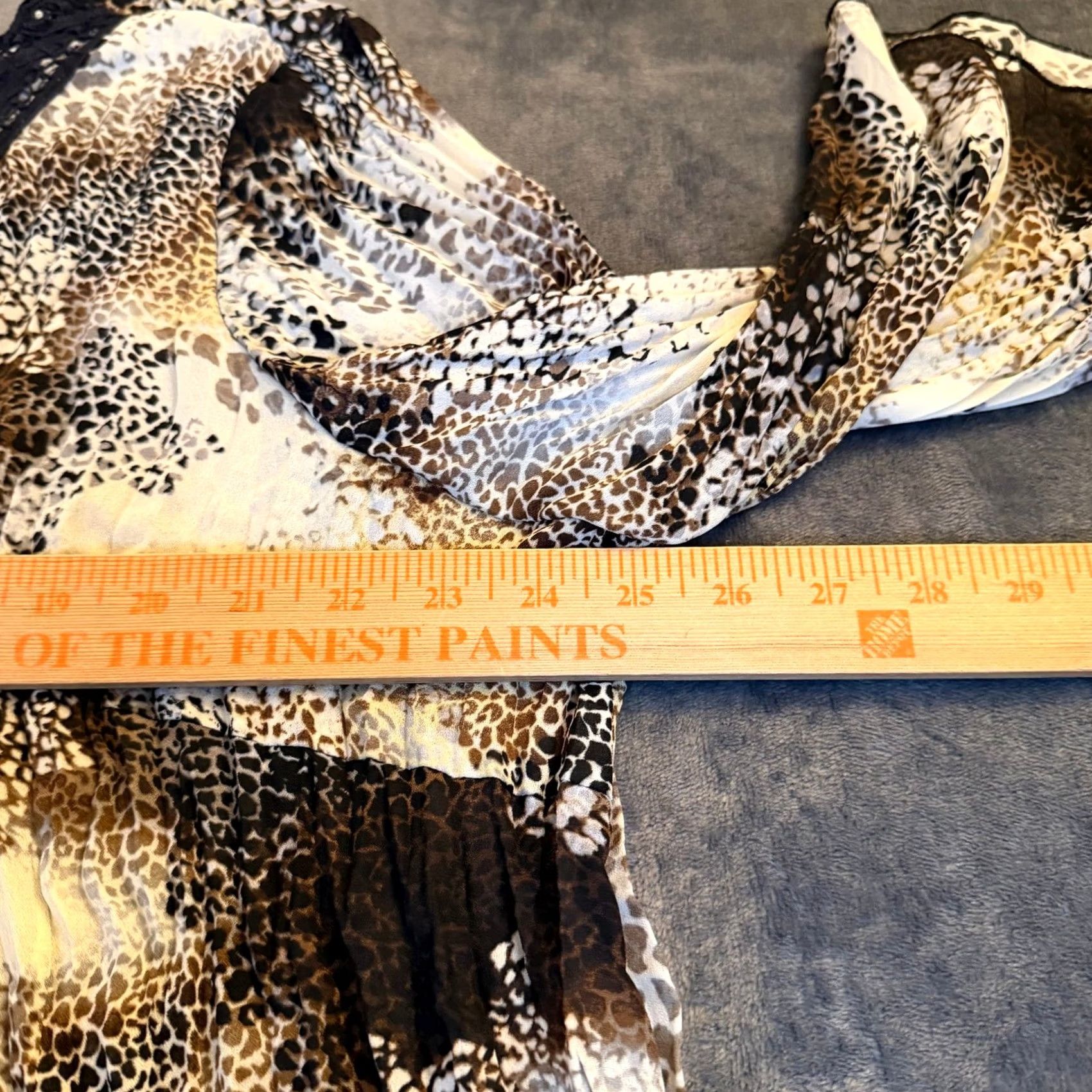 Vintage CJ Banks Blouse Top Womens Plus Size 2X V-Neck 3/4 Sleeve Animal Print Lace Trim Boho Chic Relaxed Fit Size XXL / US 16-18 / IT 52-54 - 7 Thumbnail