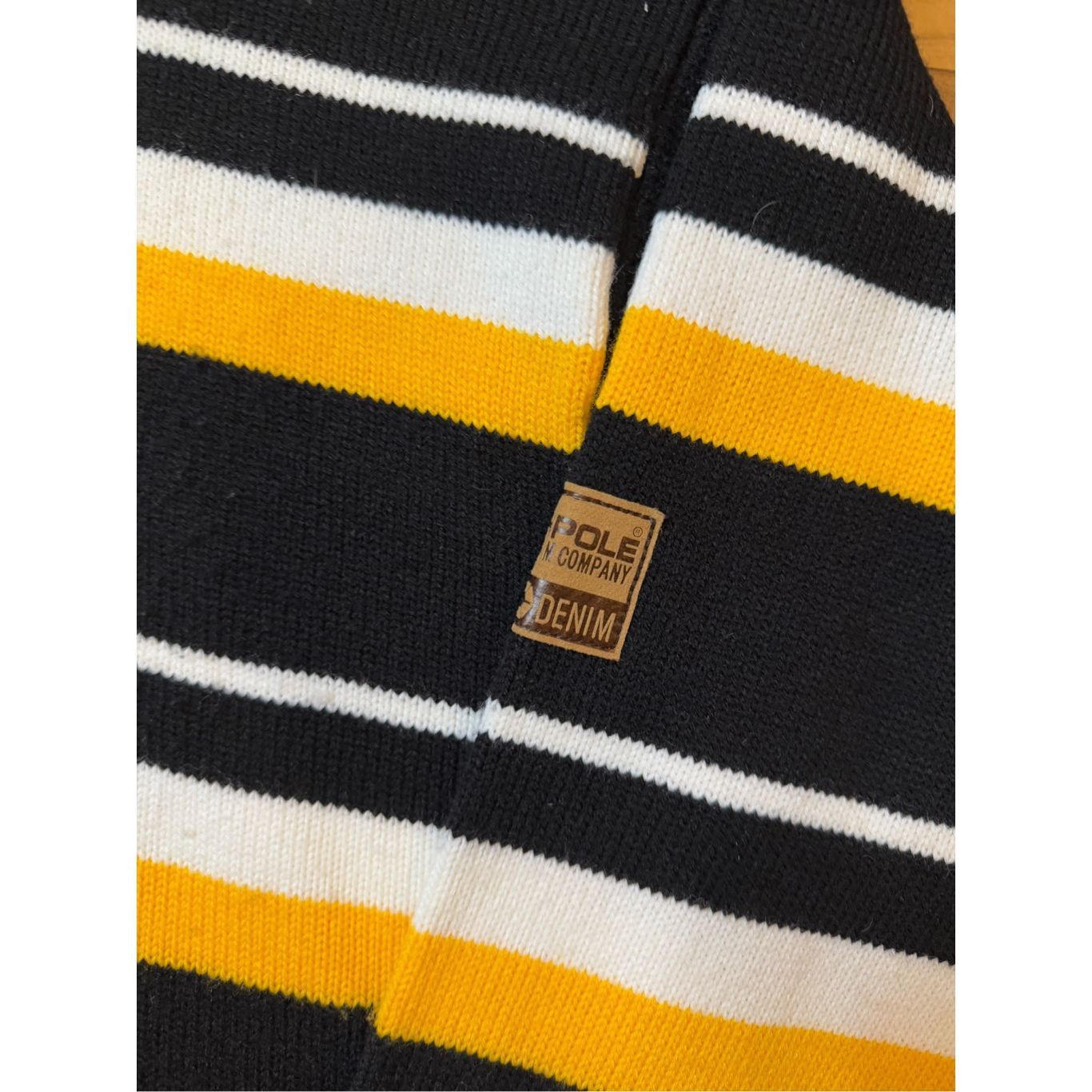 Vintage Size L - vintage Y2K South pole knitted black yellow sweater Size US L / EU 52-54 / 3 - 2 Thumbnail
