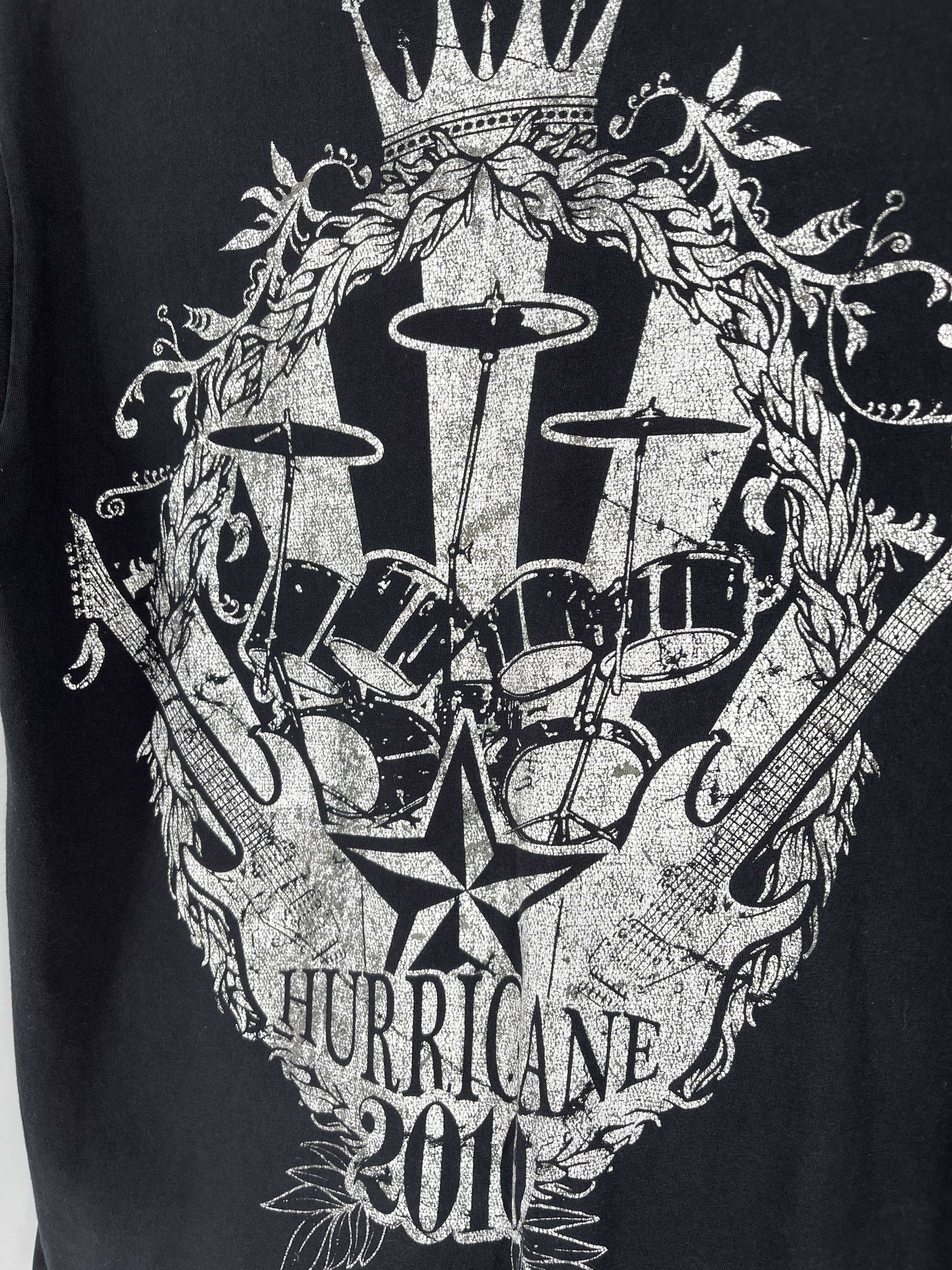 Band Tees Vintage Y2K Hurricane Over Yhe Edge Band Tees Size US L / EU 52-54 / 3 - 6 Thumbnail