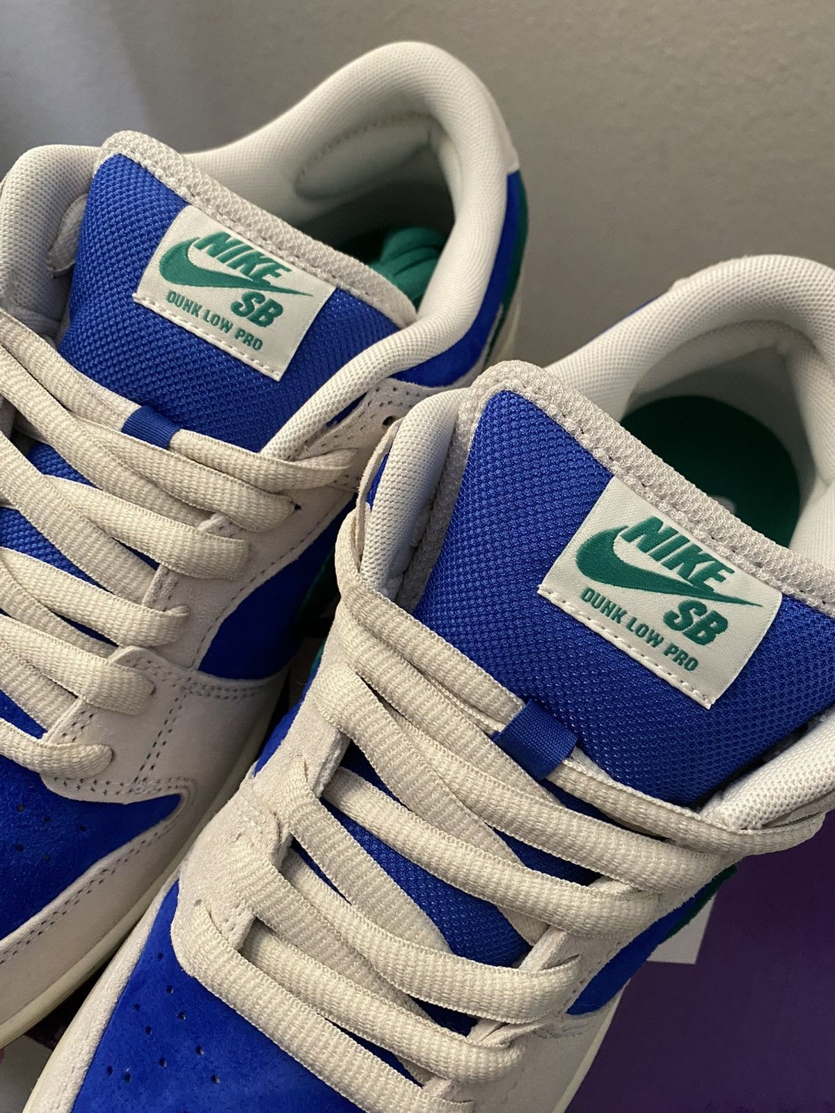Nike Nike SB Dunk Low Pro (Hyper Royal Malachite) Size US 8.5 / EU 41-42 - 17 Thumbnail