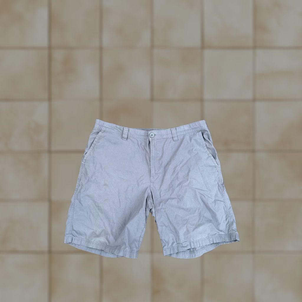 Vintage Columbia Shorts Mens 38 Gray Chino Canvas Cotton Casual Zip Fly Pockets Summer Size US 38 / EU 54 - 1 Thumbnail