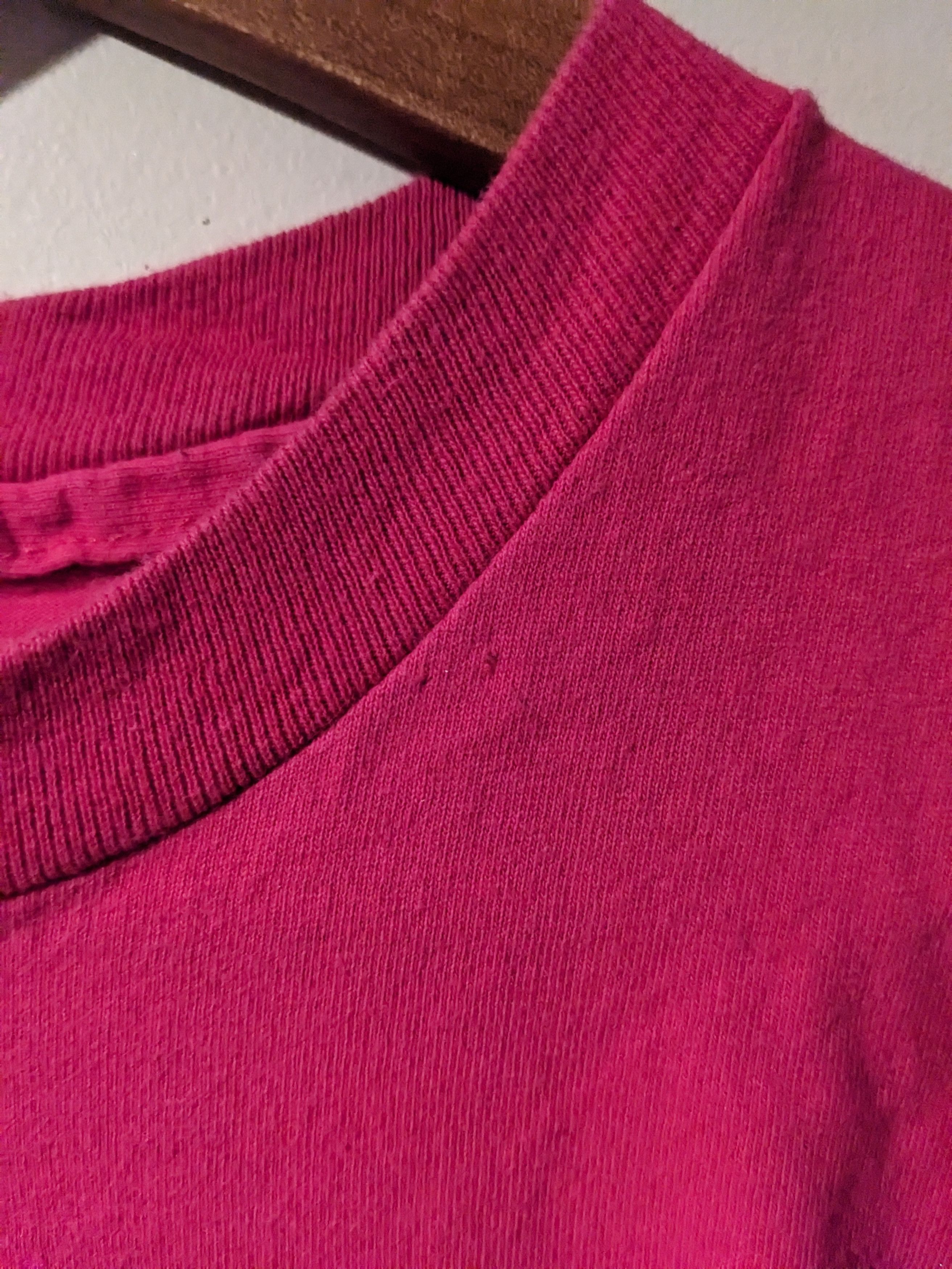 Vintage Vintage 90s University of Paris Pink Large Cropped T-Shirt Size L / US 10 / IT 46 - 4 Thumbnail