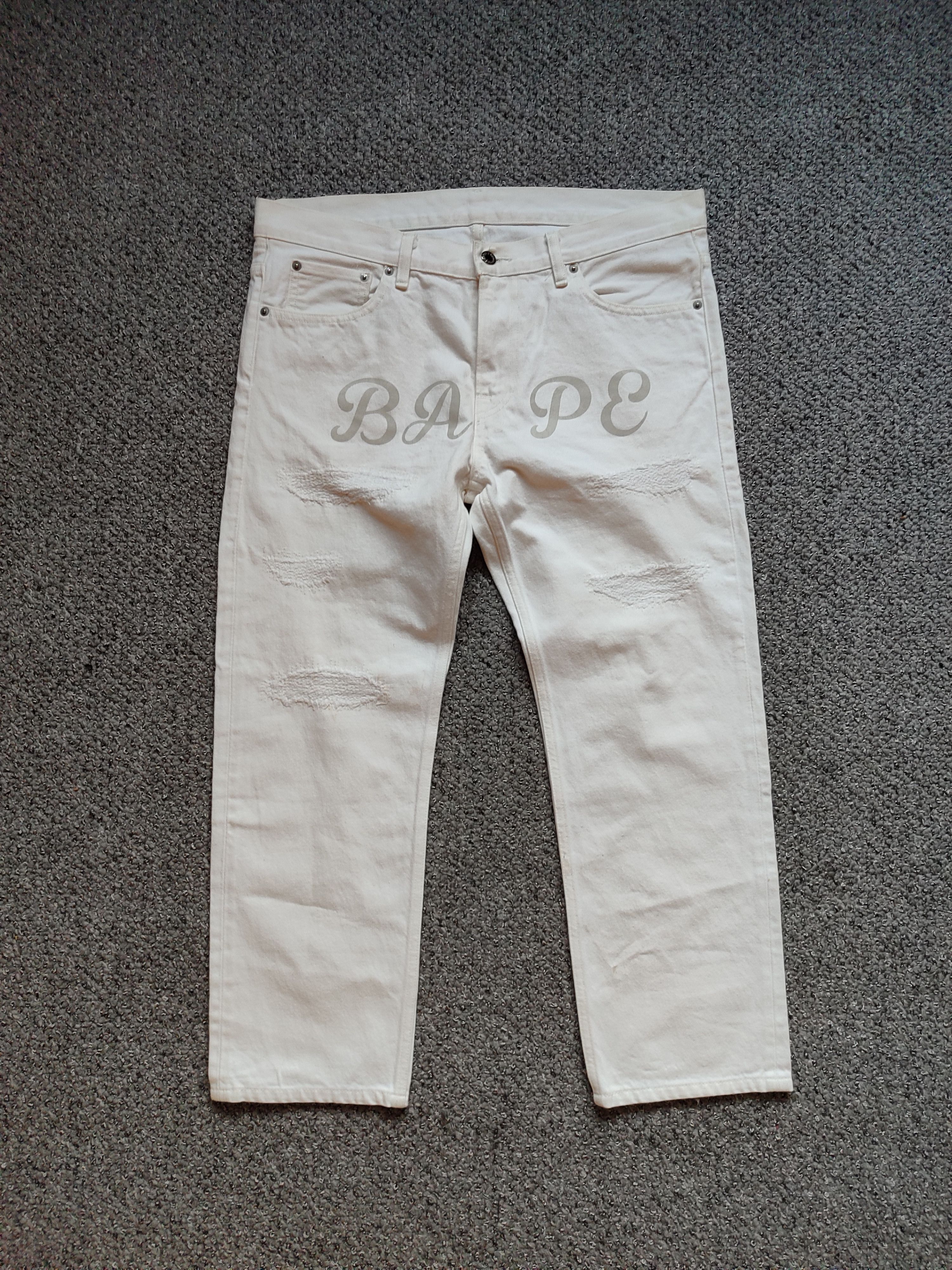 image of Vintage A Bathing Ape Made In Japan Bape Head Denim Jeans in White, Men's (Size 38)