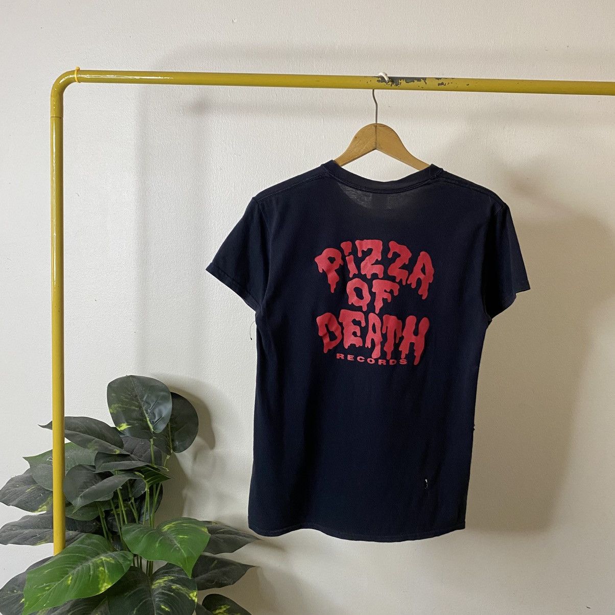Vintage Vintage Y2K Pizza Of Death Records Fuck Ken Distressed Tee Size US S / EU 44-46 / 1 - 8 Thumbnail