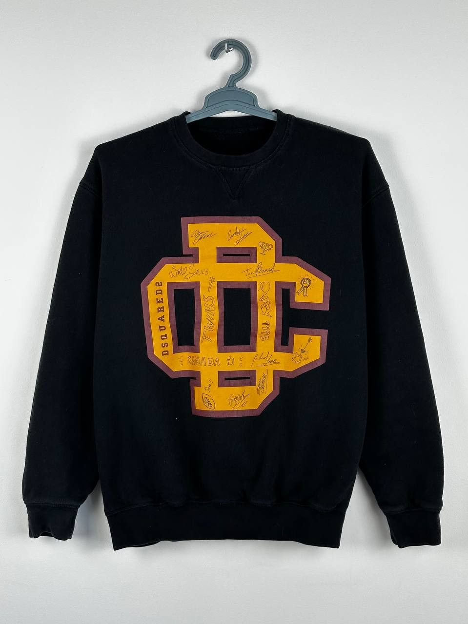 Dsquared2 Luxury Dsquared 2 Oversized College Sweatshirt Size US M / EU 48-50 / 2 - 1 Thumbnail