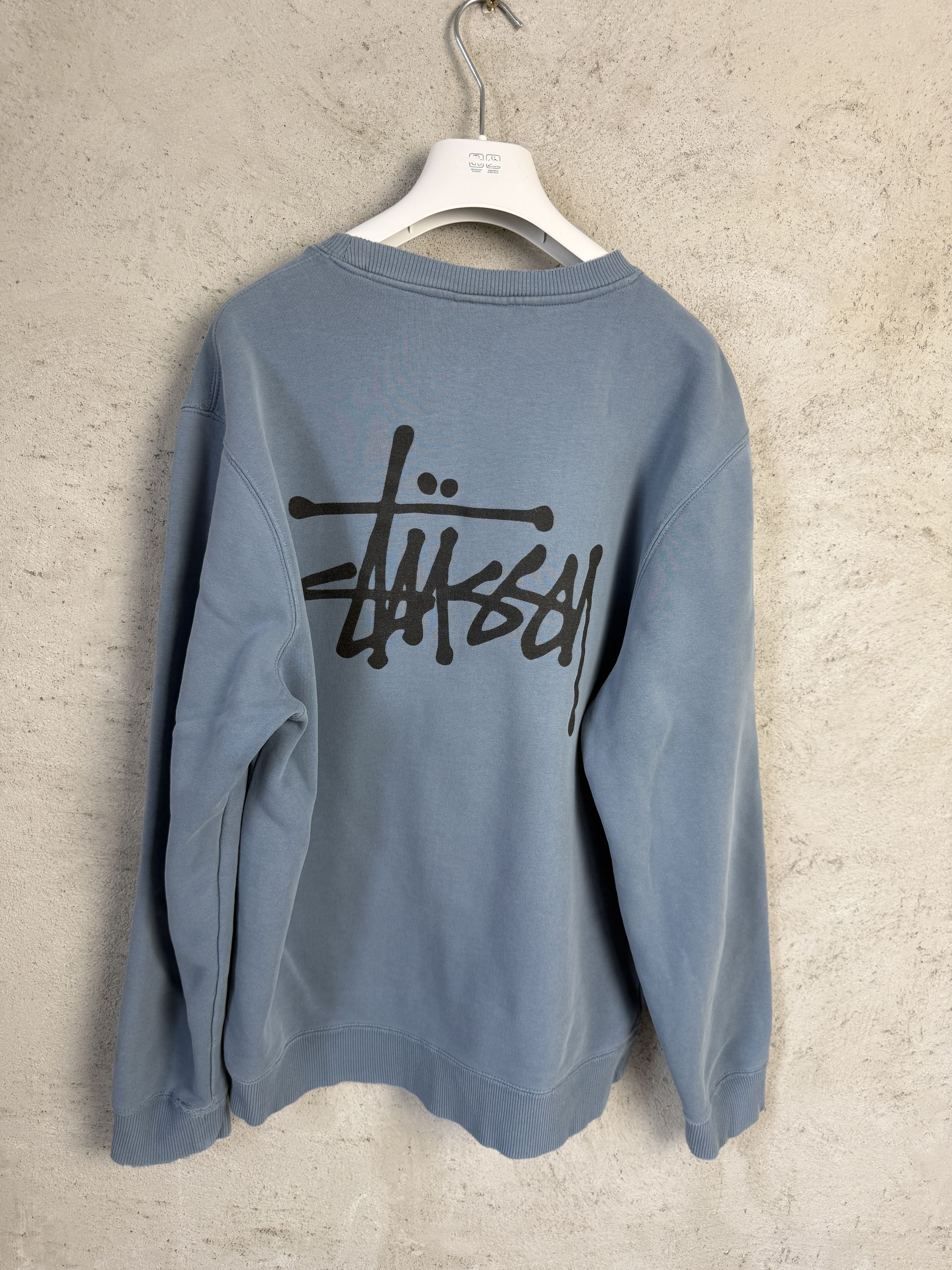 Stussy Stussy big back logo sweatshirt crewneck skate rap Size US L / EU 52-54 / 3 - 1 Thumbnail