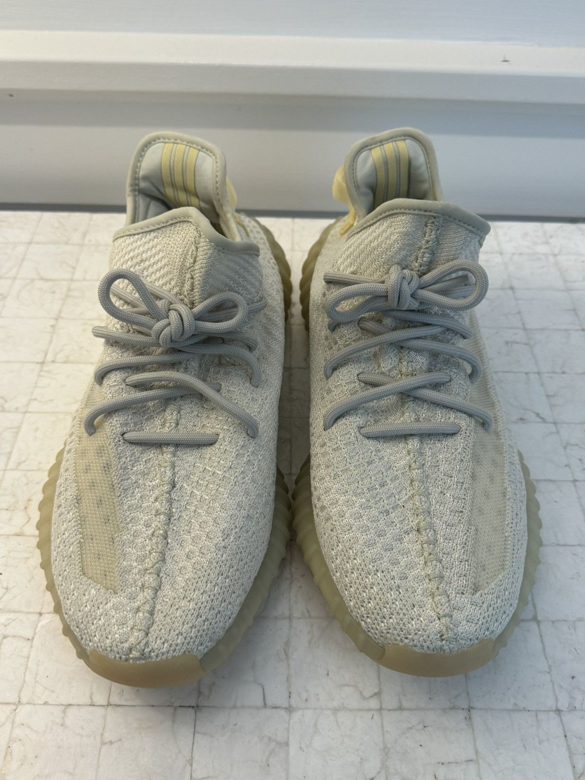 Yeezy Adidas Yeezy Boost 350 V2 light UV activated Size US 11.5 / EU 44-45 - 2 Thumbnail