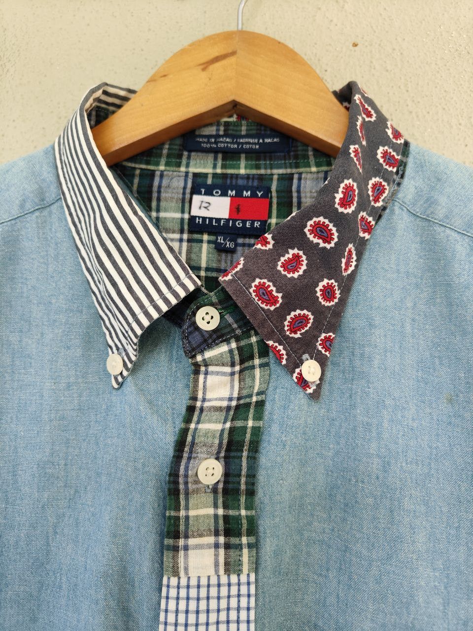 Tommy Hilfiger Vintage Tommy Hilfiger Patch Size US XL / EU 56 / 4 - 6 Thumbnail