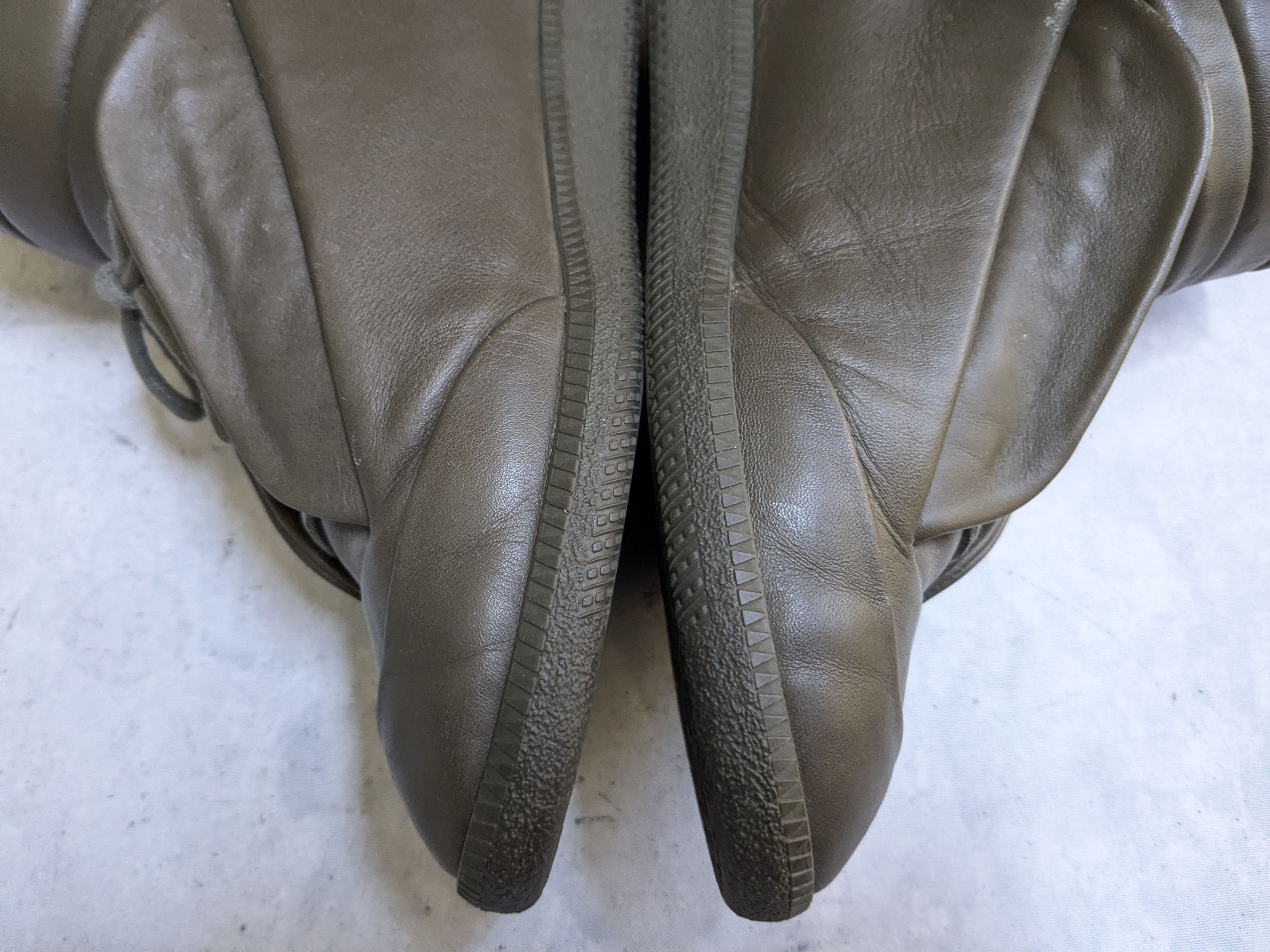 Maison Margiela Maison Margiela Future Olive Green 10 43 Leather High Tops Size US 10 / EU 43 - 12 Thumbnail