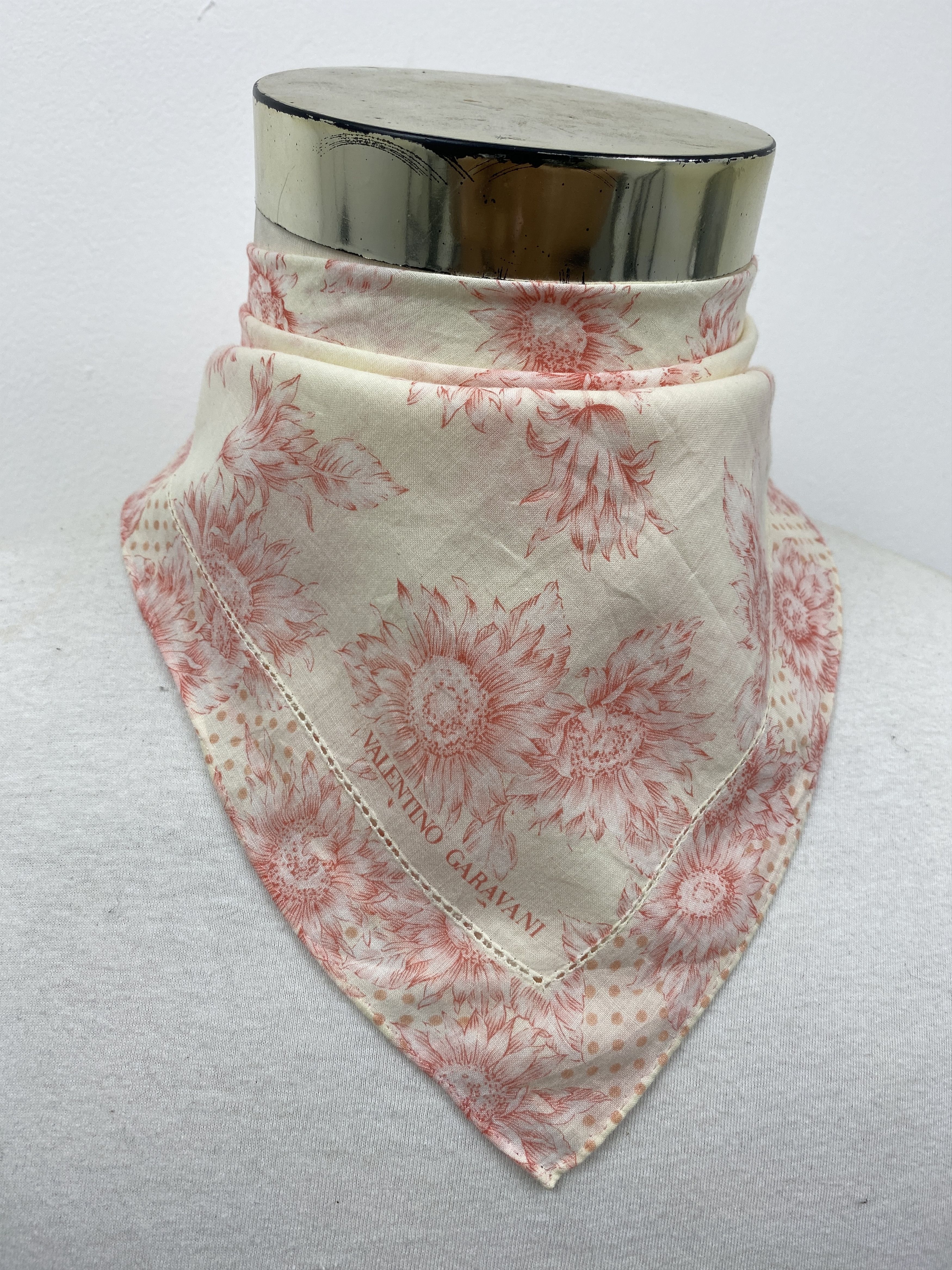 Valentino Valentino Garavani Handkerchief / Neckerchief HKC0501 Size ONE SIZE - 2 Thumbnail