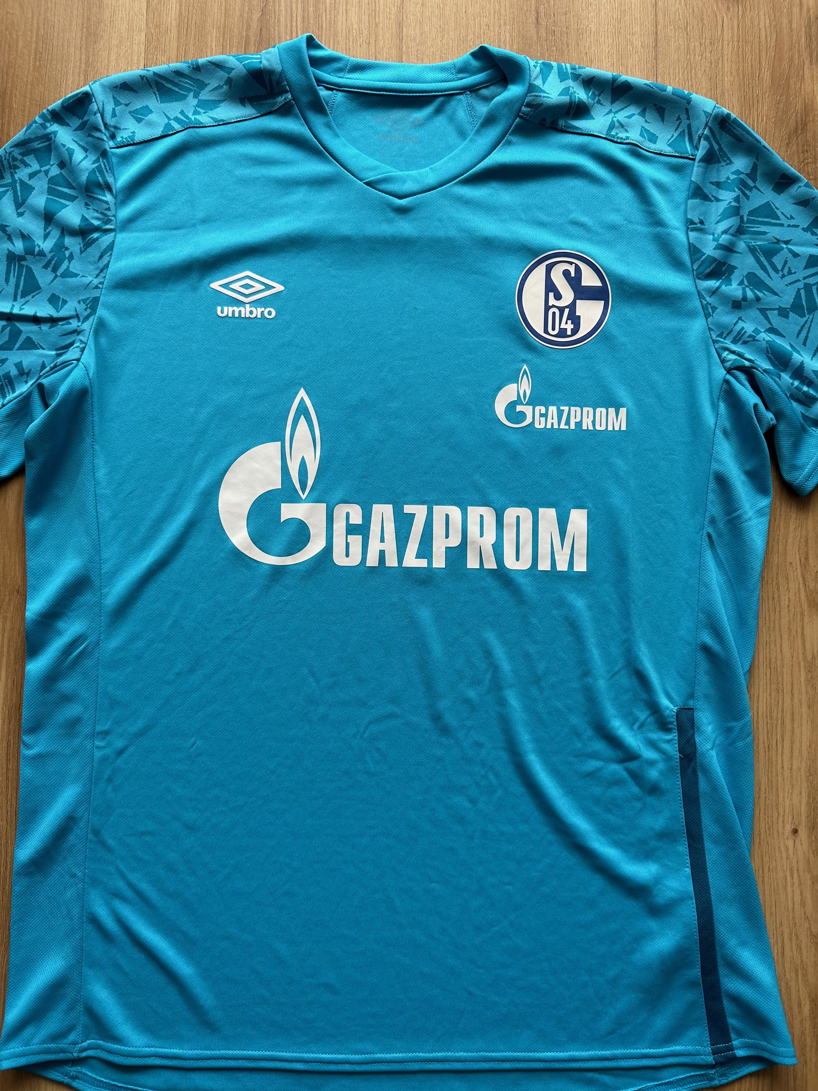 Umbro 2020 2021 Schalke 04 training Umbro jersey soccer football Size US XL / EU 56 / 4 - 5 Thumbnail