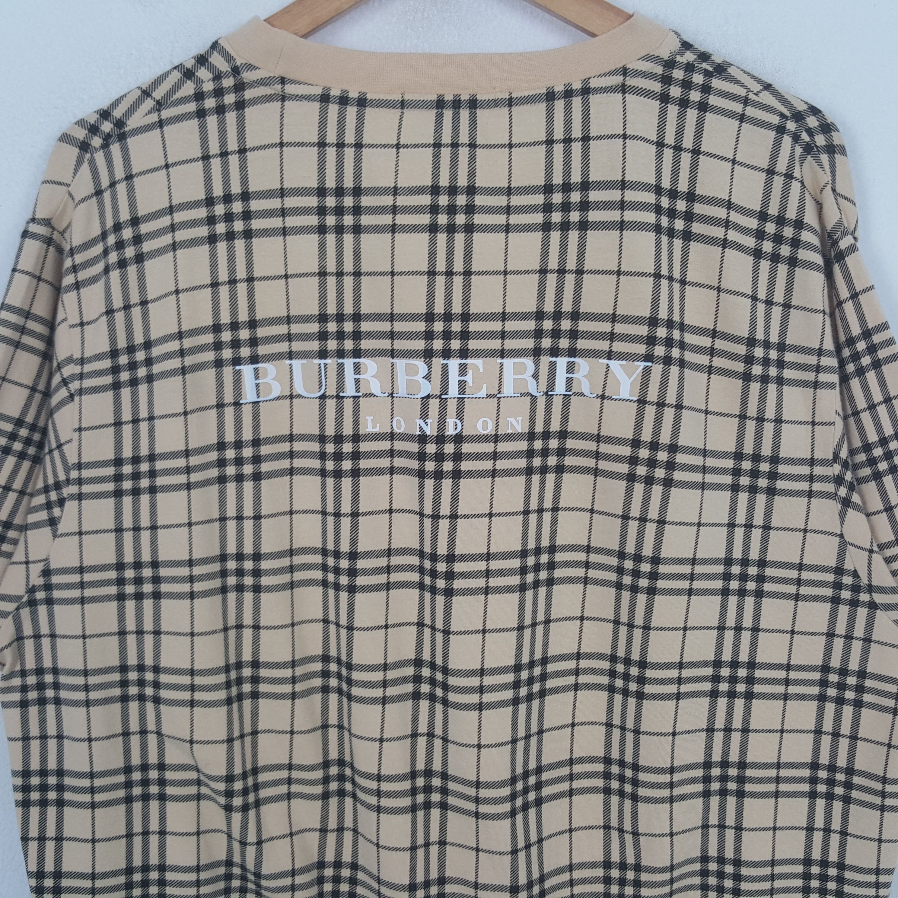 Burberry Vintage Burberry London Nova Check Designer Tshirt C299N55 Size US XL / EU 56 / 4 - 2 Thumbnail