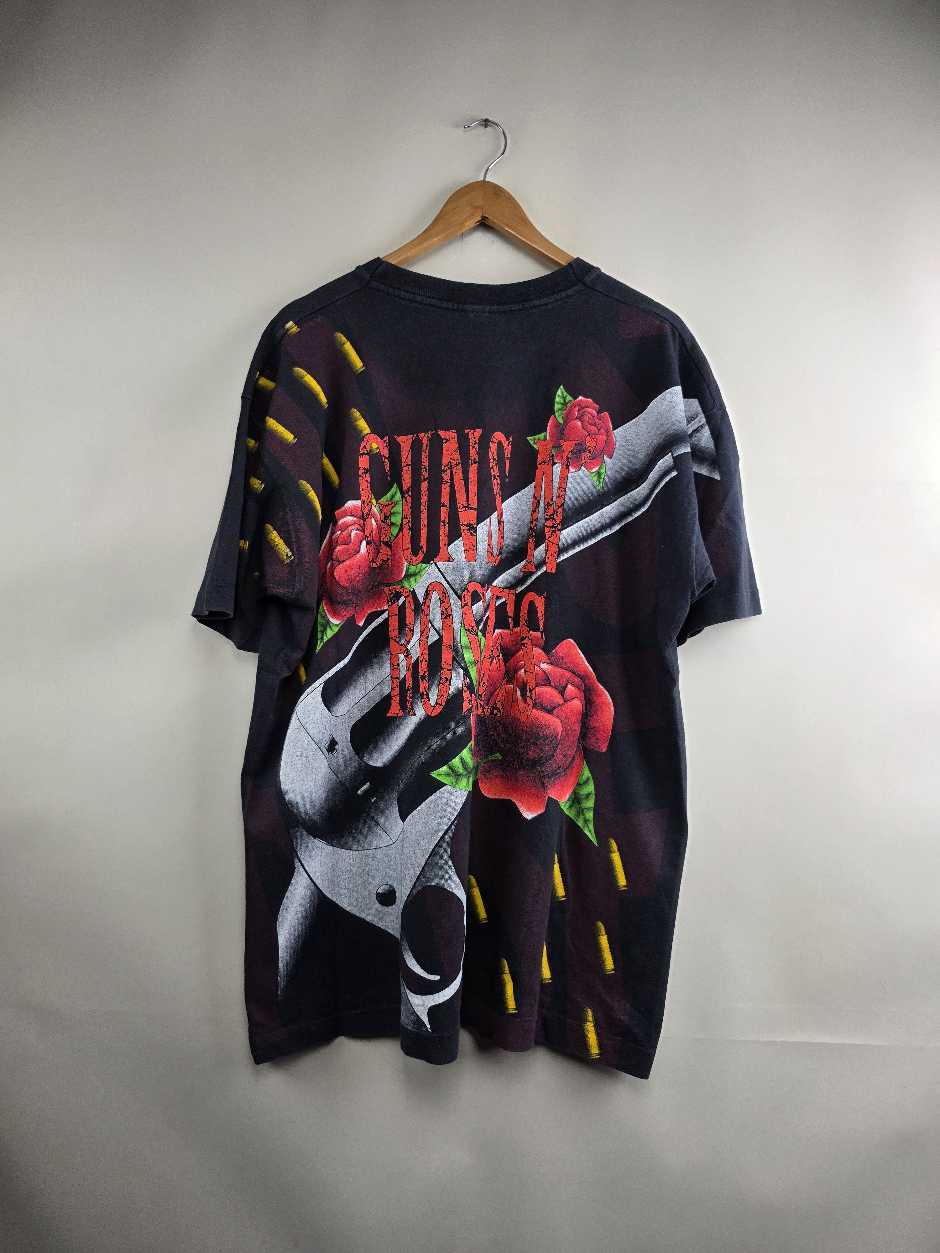 Band Tees × Guns N' Roses × Vintage 90s Guns N Roses All over print XL 24" 31.5" Size US XL / EU 56 / 4 - 7 Thumbnail