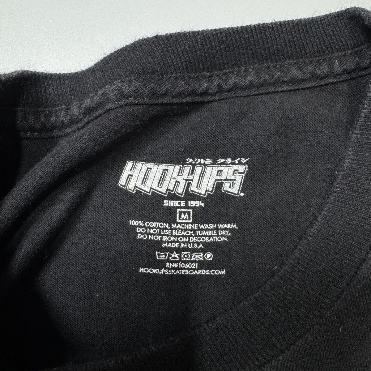 Hook-Ups Hook ups skateboards I'm looking for a job old skate tee Size US M / EU 48-50 / 2 - 4 Thumbnail