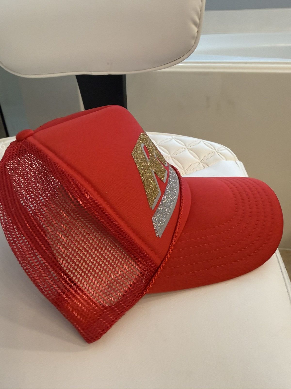 Other ROYGBIV rgb trucker hats glitter ⭐️ Size 26 - 3 Thumbnail