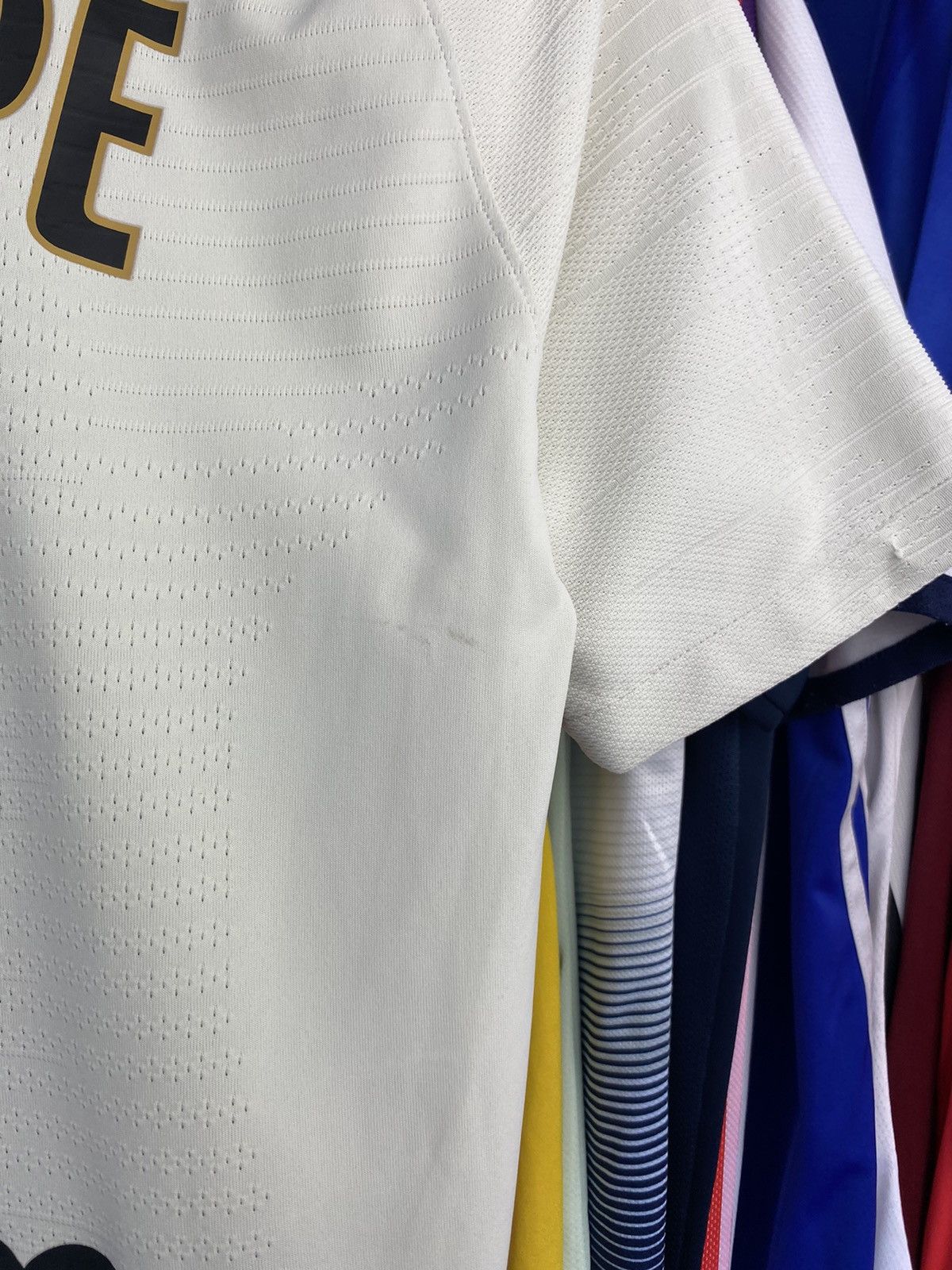 Nike Nike PSG #7 Mbappe 2018/19 Vaporknit Player Issue Away Size US S / EU 44-46 / 1 - 11 Thumbnail