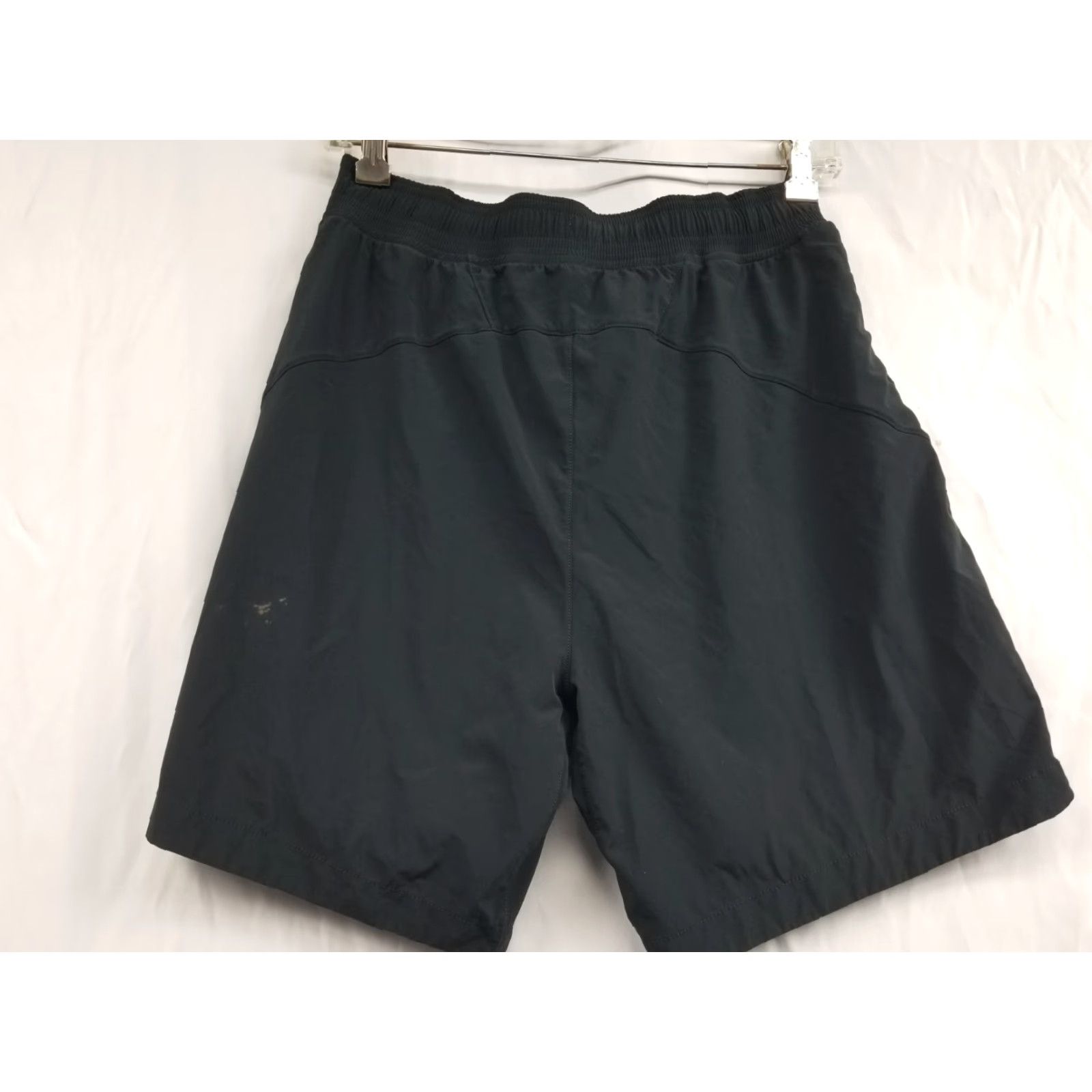 Rhone Rhone Athletic Shorts Pockets Black Mens Size Medium Linning See Pics Size US 31 - 2 Thumbnail