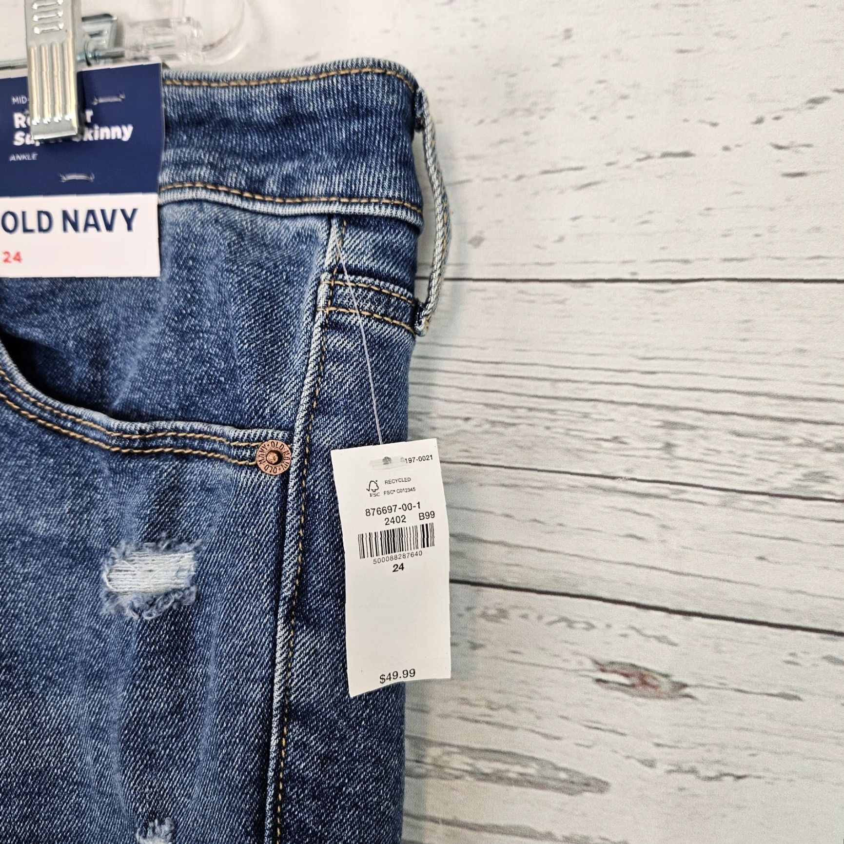 Old Navy Old Navy Womens Rockstar Super Skinny Jeans 24 Blue Distressed Size 42" / US 20 - 3 Thumbnail