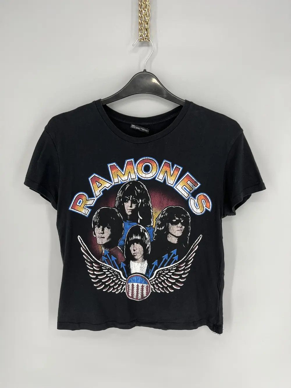 Vintage Vintage Ramones "Johnny Joe Deed Tommy" Graphic Tee Size US S / EU 44-46 / 1 - 1 Thumbnail
