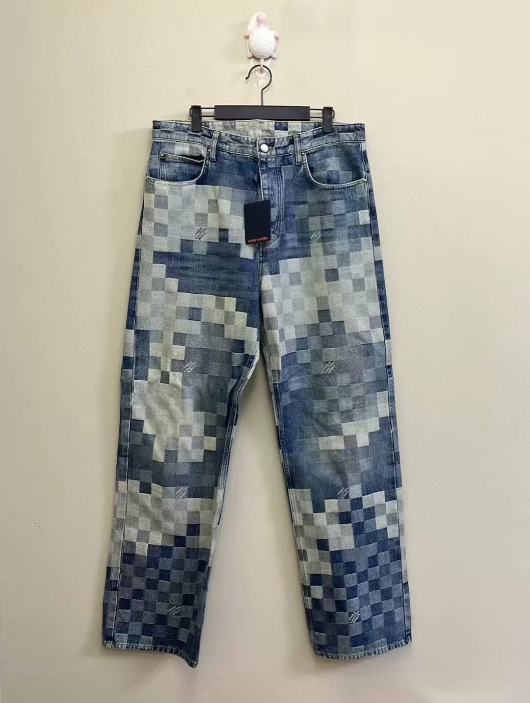 Louis Vuitton louis vuitton checkerboard logo jeans Size US 34 / EU 50 - 1 Thumbnail