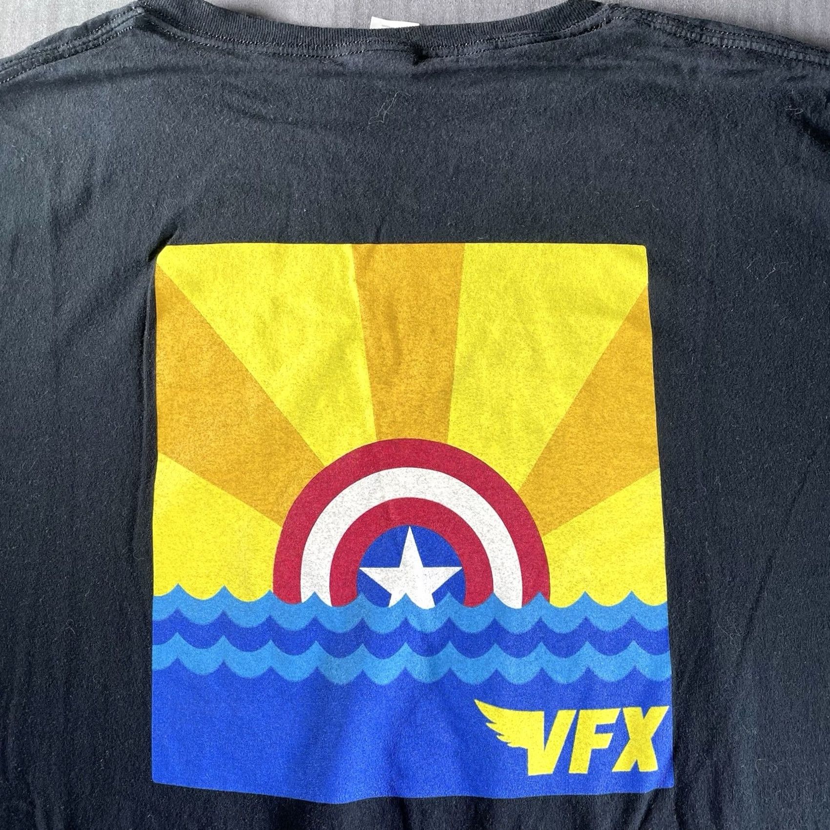 Vintage Captain America Brave New World Shirt 3XL Avengers Marvel Studios Cast VFX Crew Shirt Mens Black Cotton Crew Neck T-Shirt M & M 2010s Size US XXL / EU 58 / 5 - 2 Thumbnail