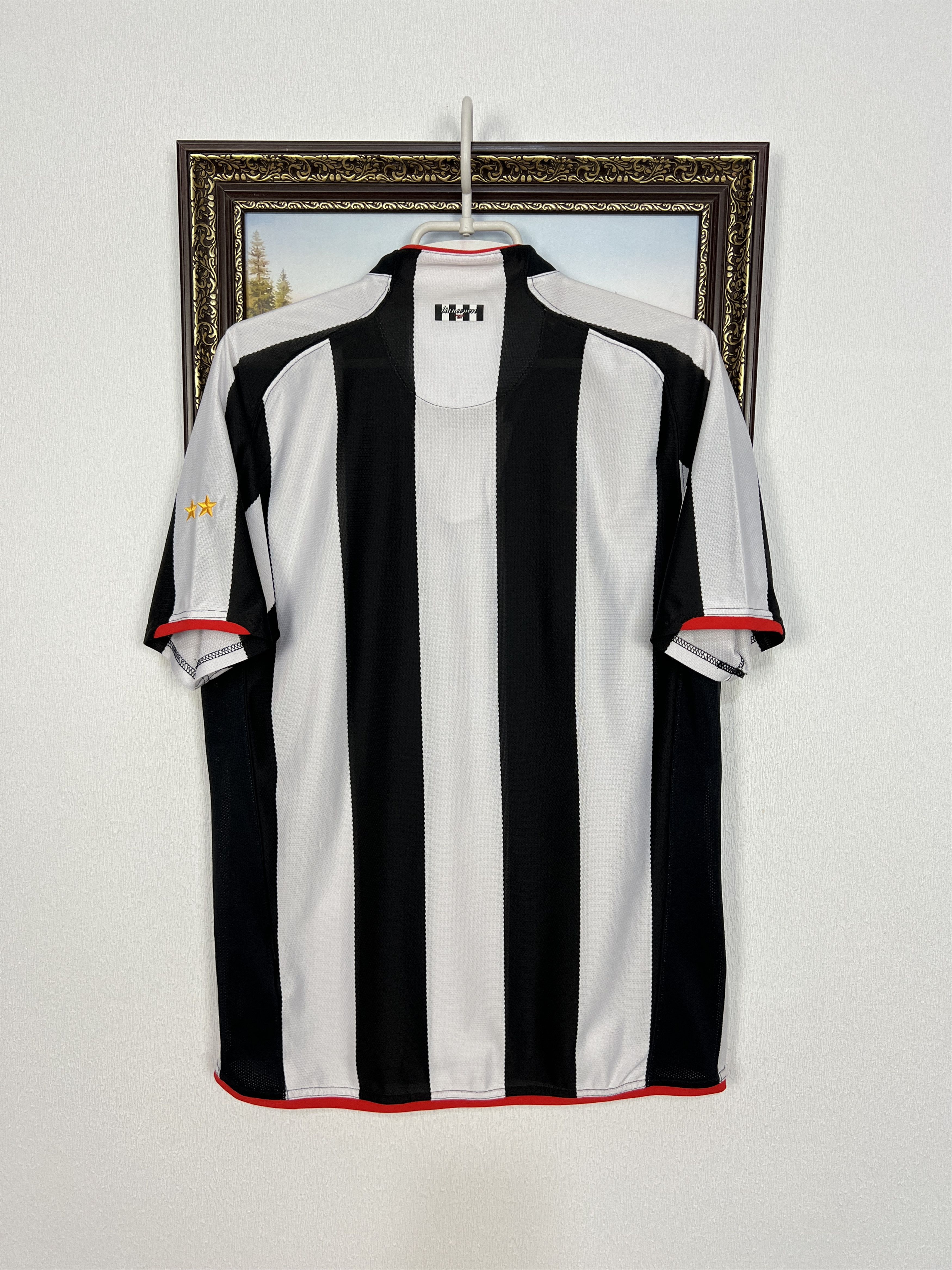 Nike Juventus Home football shirt 2007 Soccer Nike Maglia Mens Size US M / EU 48-50 / 2 - 12 Thumbnail