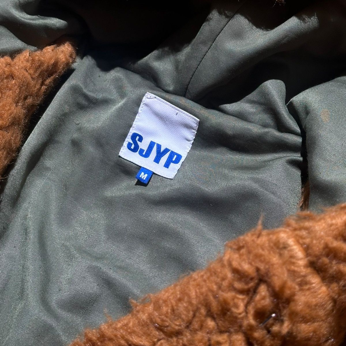 Other Furry hooded jacket Size US M / EU 48-50 / 2 - 3 Thumbnail