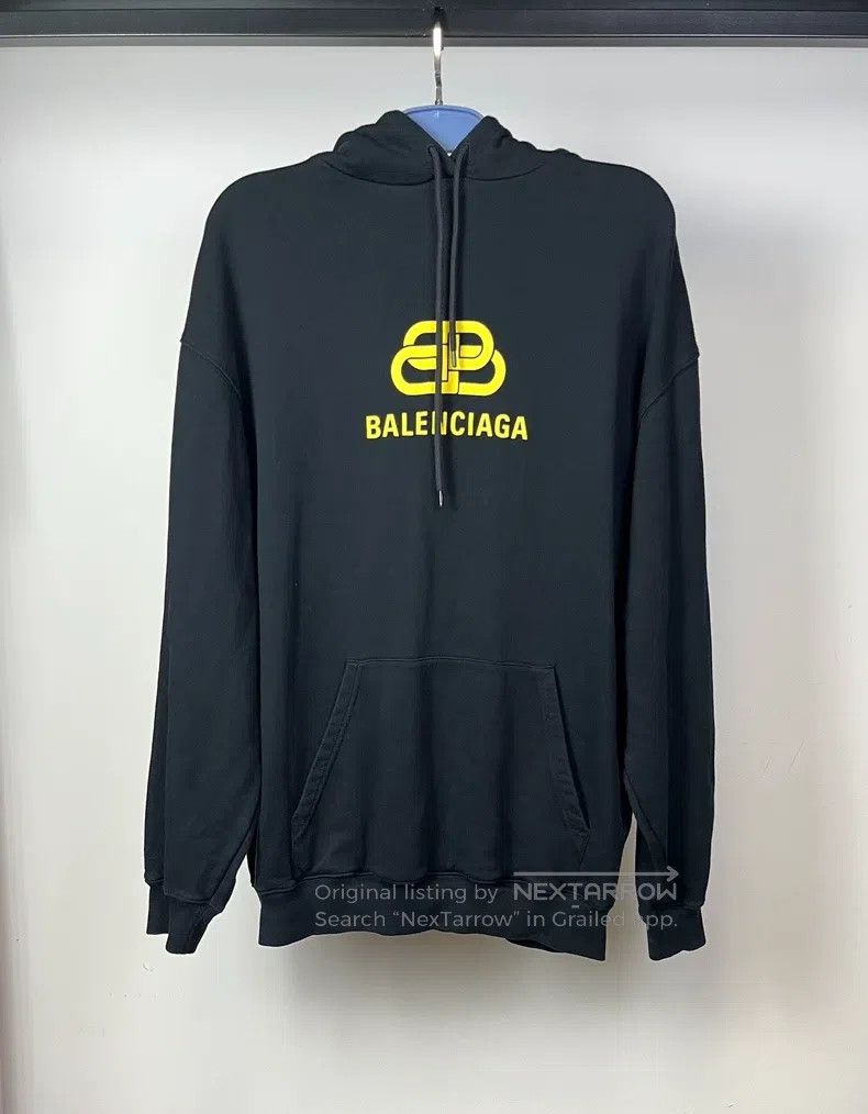 Balenciaga Balenciaga Black and yellow buckle sweatshirt Size US S / EU 44-46 / 1 - 1 Thumbnail
