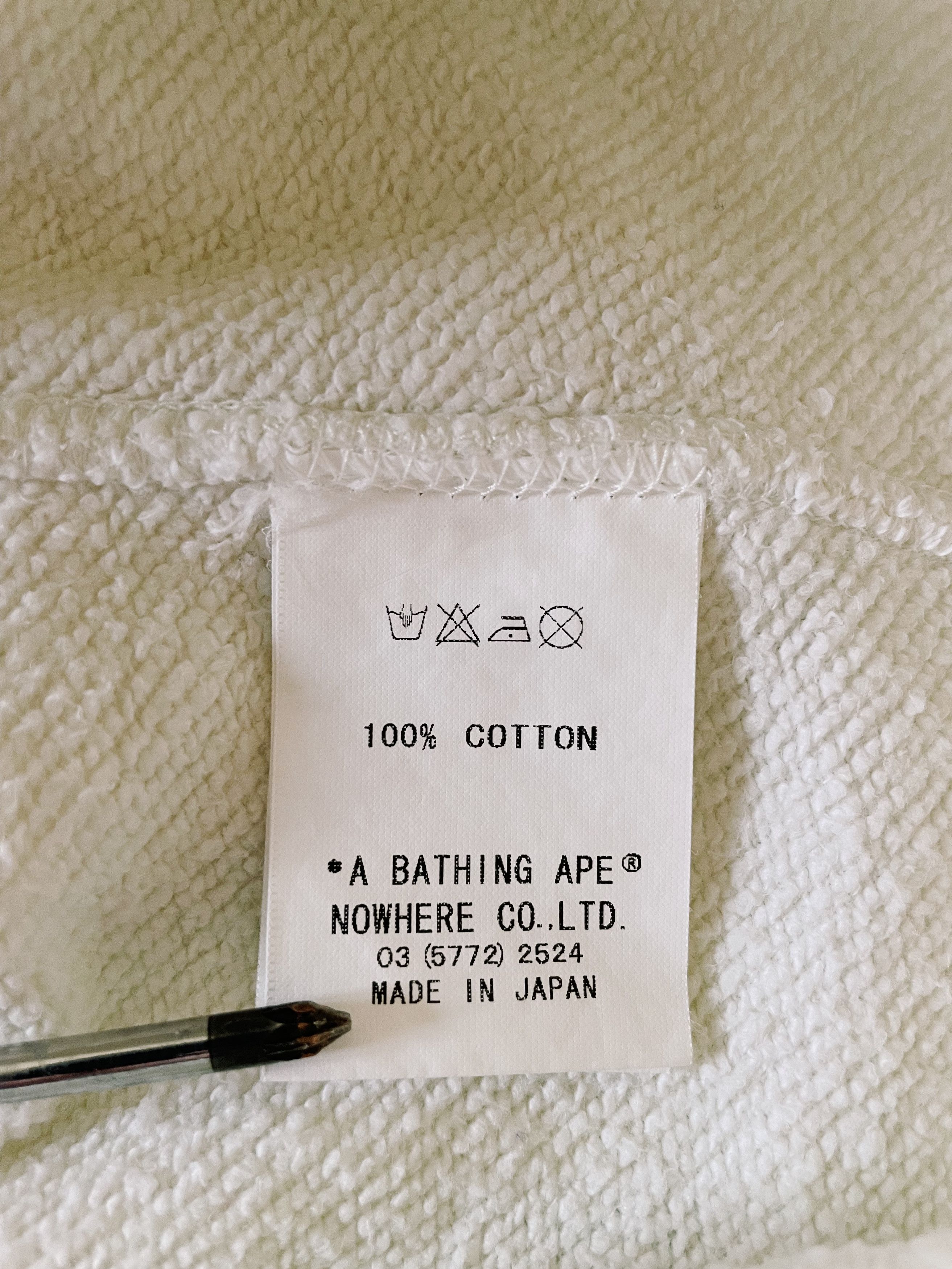 Bape × Kaws × Vintage Vintage Y2K Bape A Bathing Ape X KAWS Center Logo Crewneck Size US L / EU 52-54 / 3 - 6 Thumbnail
