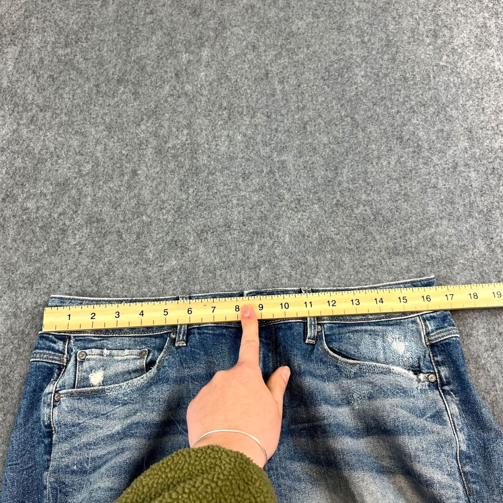 G-Star G-Star Womens Jeans Boyfriend 31 32 Mid Wash Blue Whiskers Midge 5-Pocket Denim Regular Zip Closure Rise High 11 in Inside Leg 28 in 34 in Waist Size 34" / US 12 / IT 48 - 6 Thumbnail