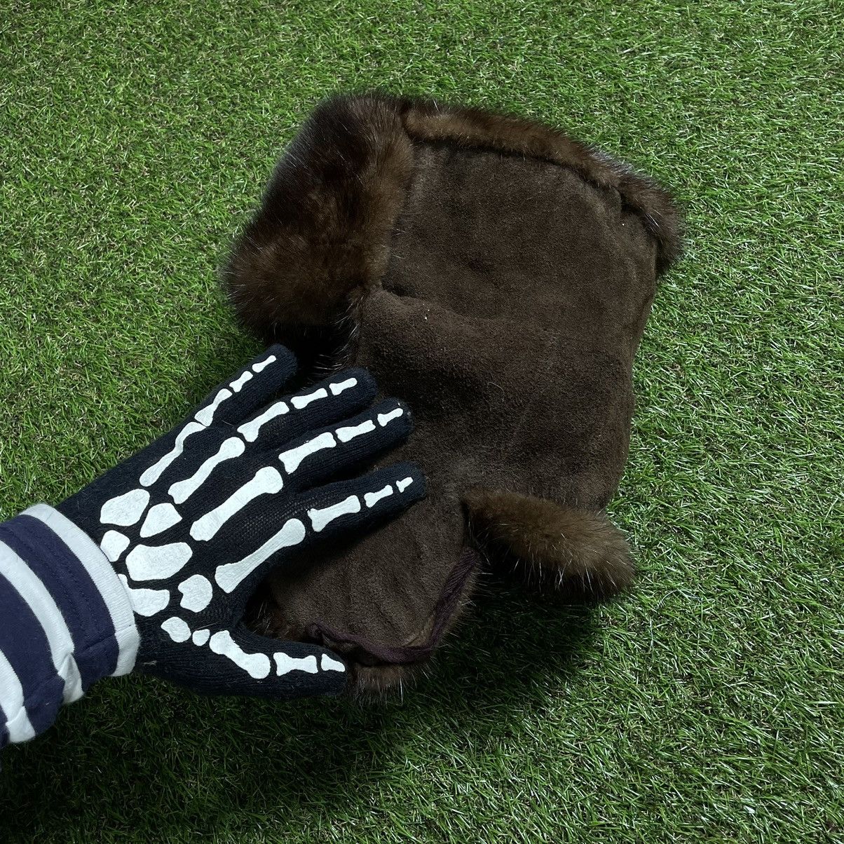 Vintage Vintage Y2K Fuzzy Beanie Skeleton Hand Alt Grunge Boxy OS Size ONE SIZE - 1 Thumbnail