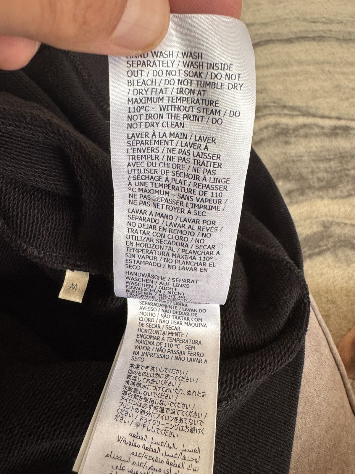 Gucci GUCCI hoodie STUDY REAL TAPE MEASUREMENTS IN PHOTOS CAREFULY Size US M / EU 48-50 / 2 - 16 Thumbnail