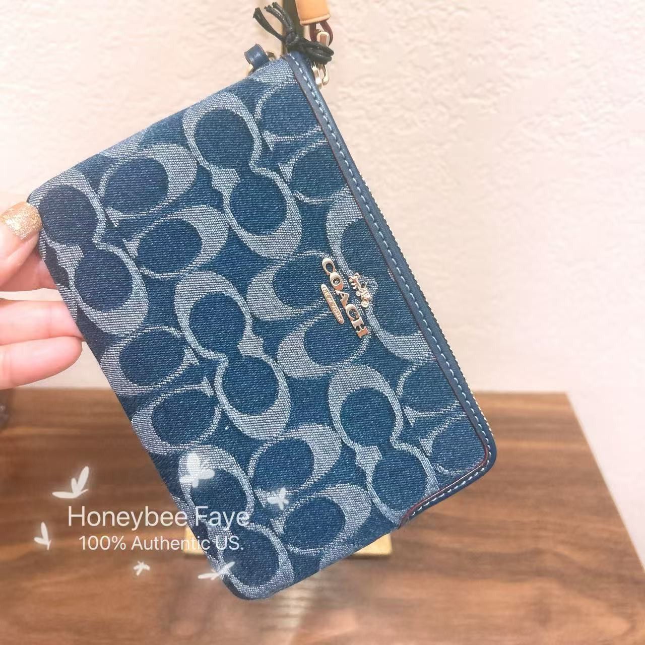 Coach Corner Zip Wristlet In Signature Denim CZ452 Size ONE SIZE - 4 Thumbnail