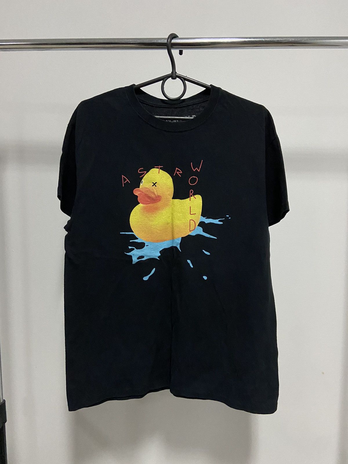 travis Scott 2019 duck big logo vintage t shirt rap