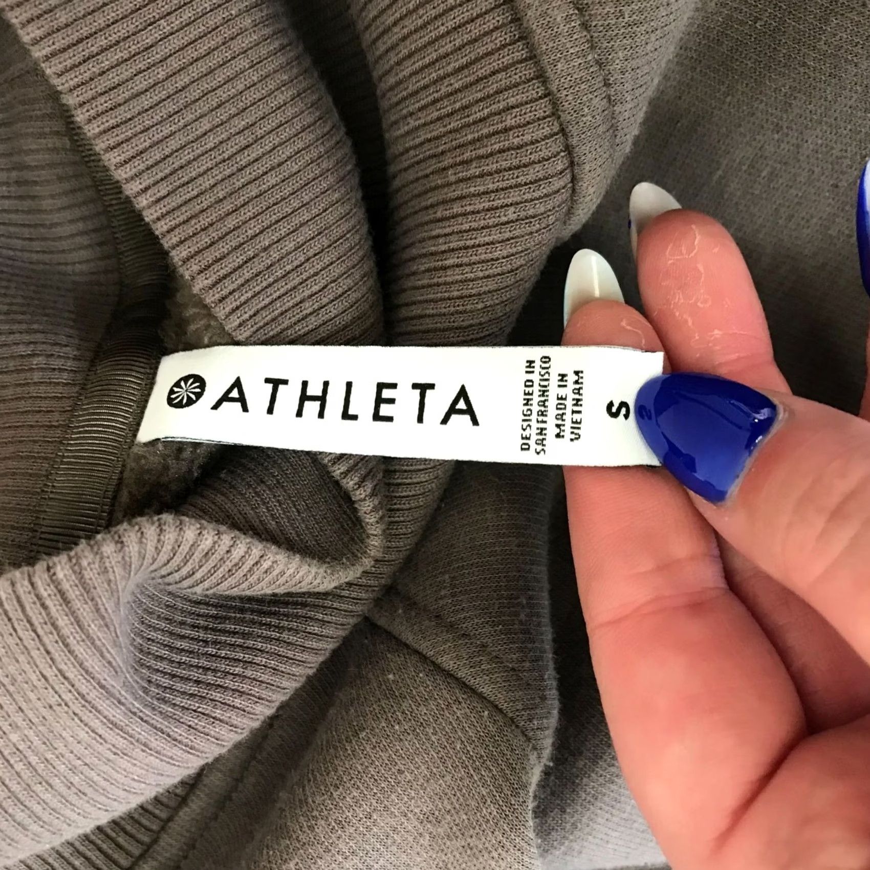 Athleta ATHLETA WOMEN'S SMALL BROWN LONG SLEEVE TURTLENECK SWEATSHIRT Size S / US 4 / IT 40 - 7 Thumbnail