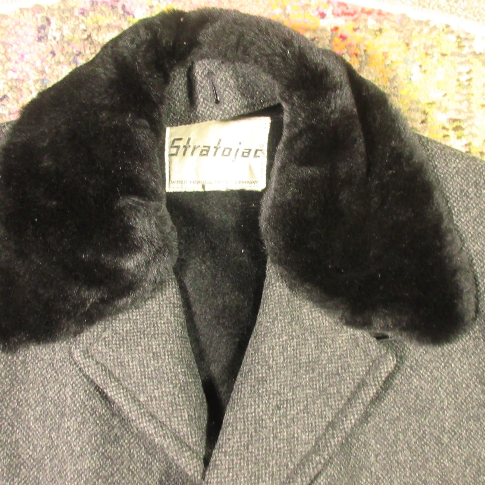 Vintage VINTAGE Stratojac Coat Overcoat Wool Gray Tweed Fur Trim Button 40 Long Mens Classic Fall Winter 44 in Chest Retro Barons Mens Size US XXS / EU 40 - 3 Thumbnail