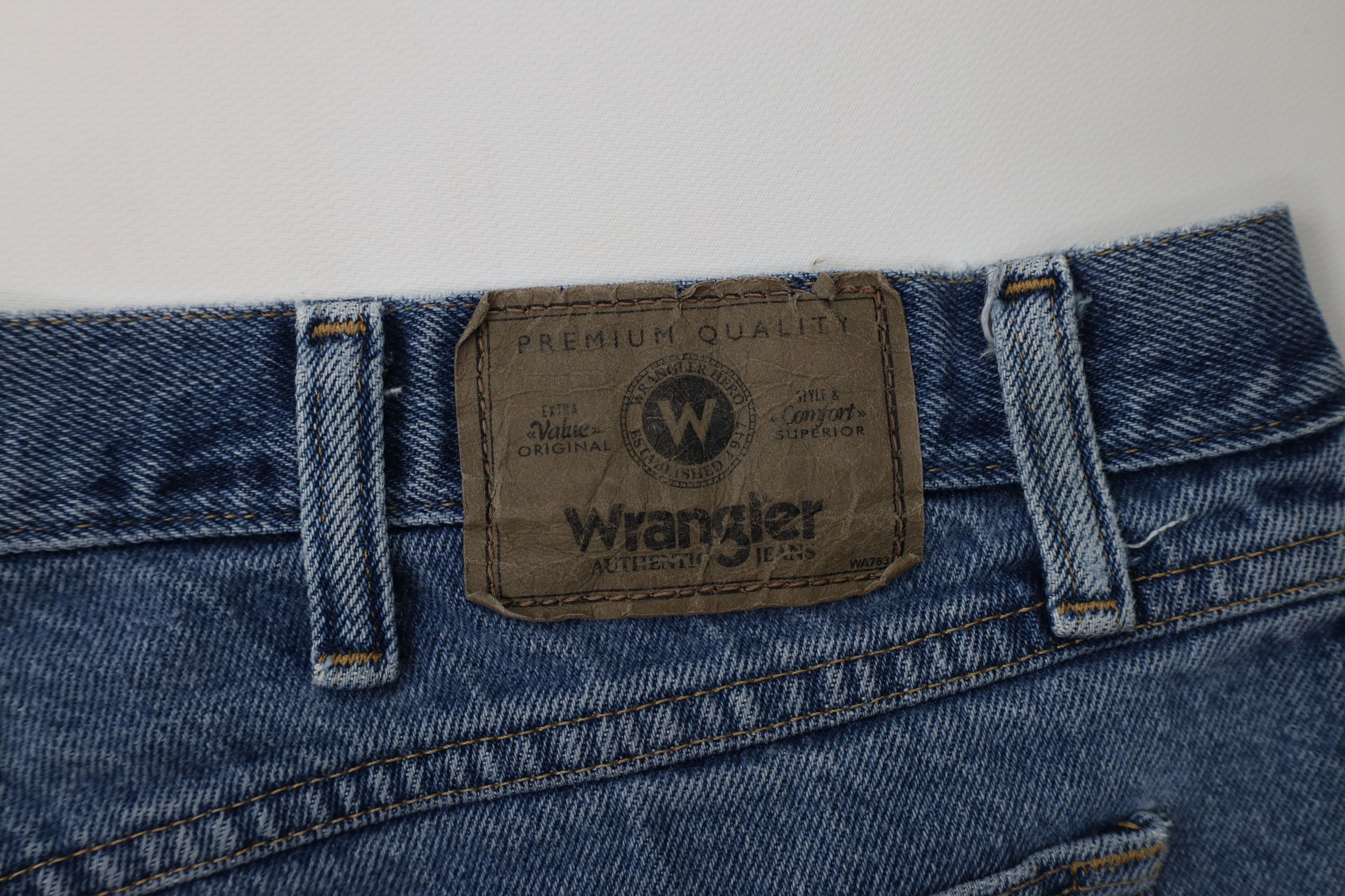 Wrangler Vintage Y2K Wrangler Wide Leg Denim Jeans Blue Cotton Size US 40 / EU 56 - 14 Thumbnail