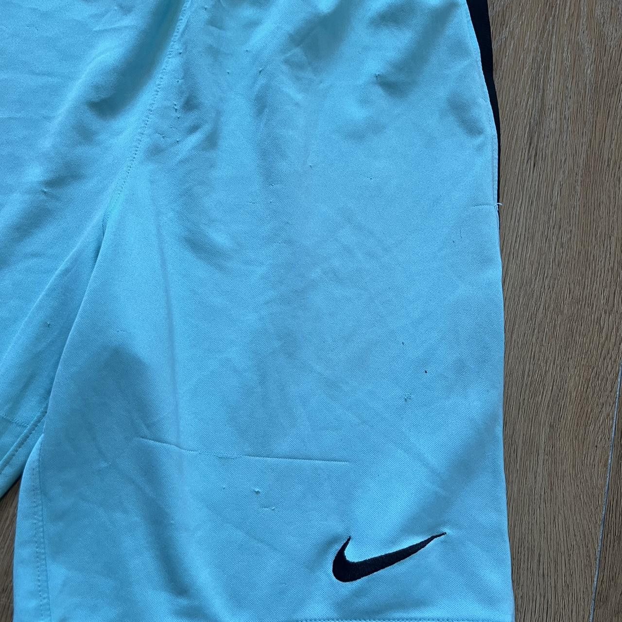 Nike Nike Liverpool FC shorts Premier League Football Size US S / EU 44-46 / 1 - 3 Thumbnail