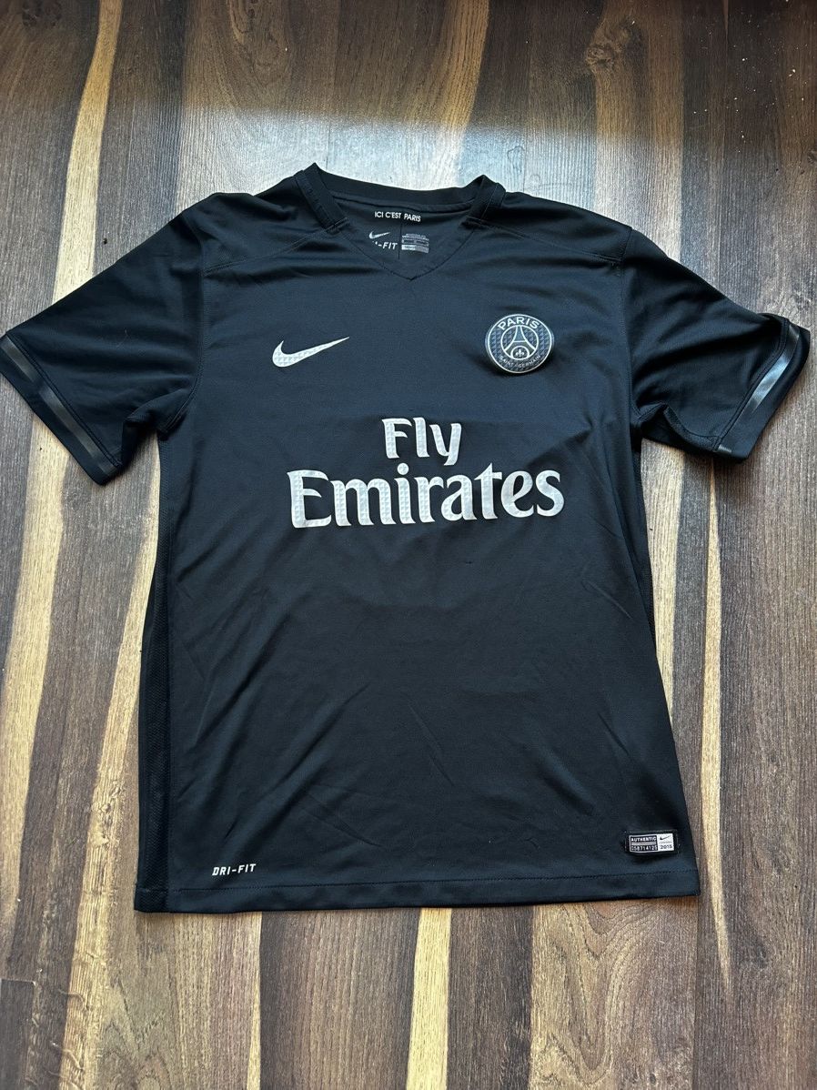 Other Vintage Nike PSG 2015-2016 soccer jersey Size US M / EU 48-50 / 2 - 1 Thumbnail